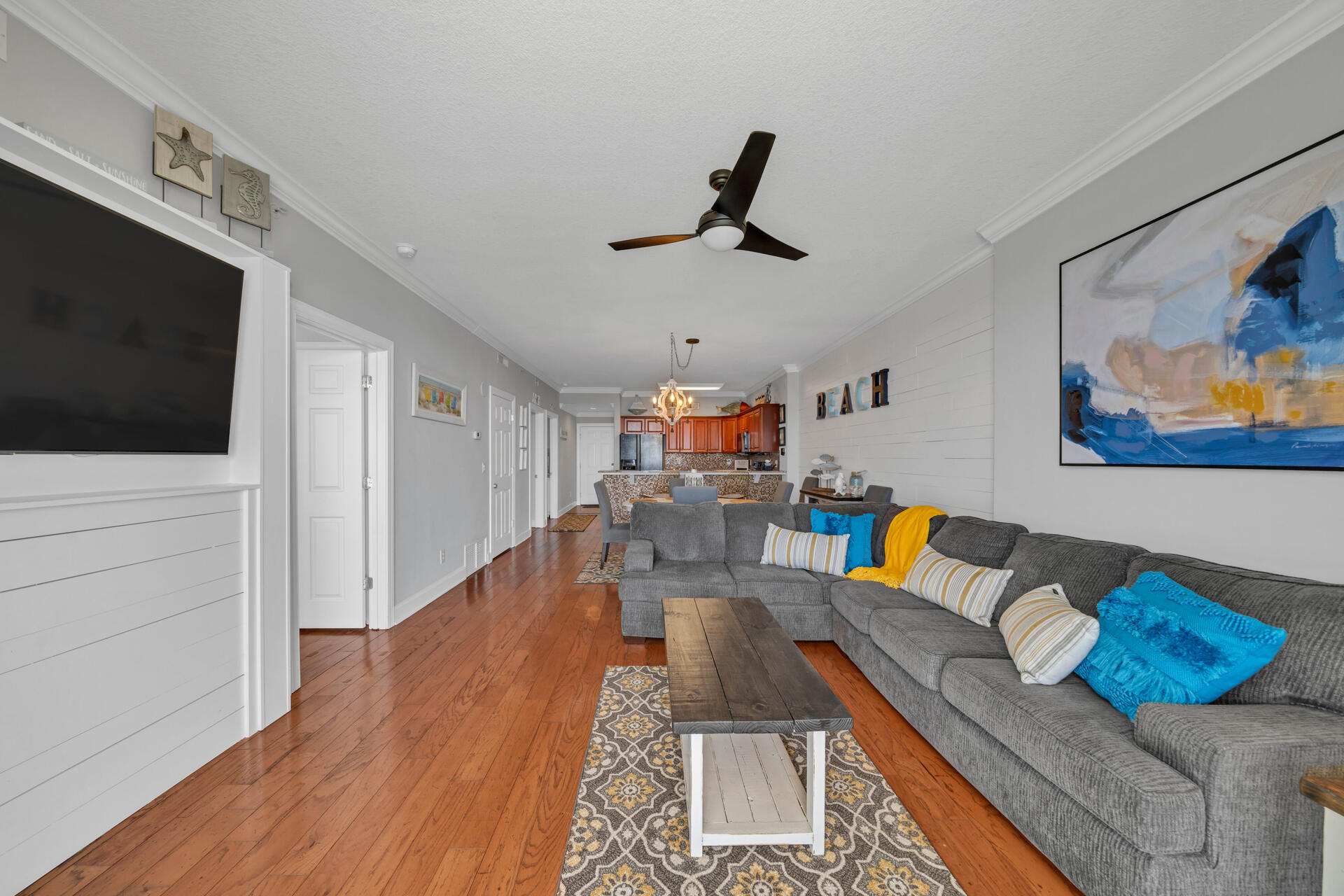 EMERALD ISLE - Residential