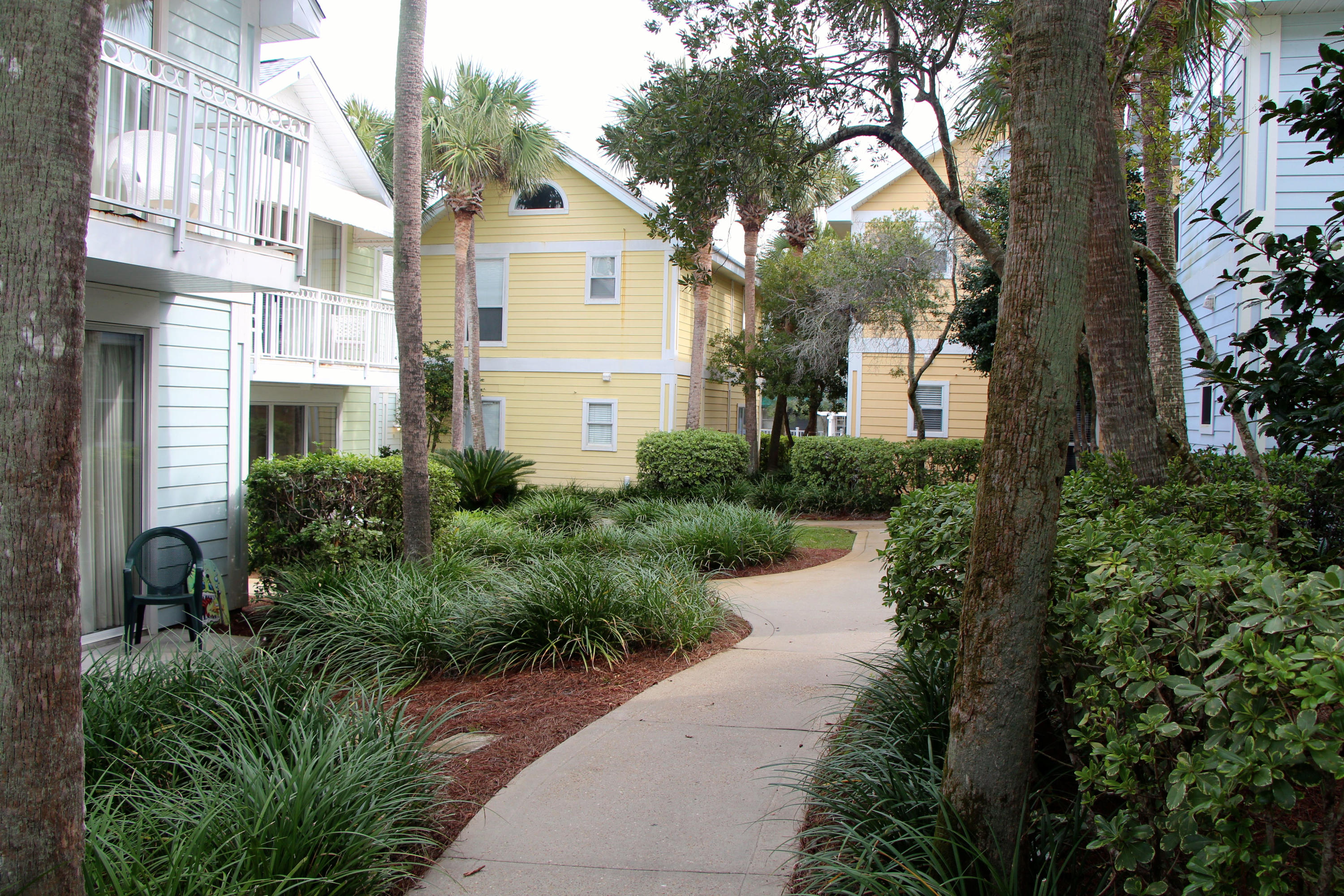 NANTUCKET COTTAGES - Residential