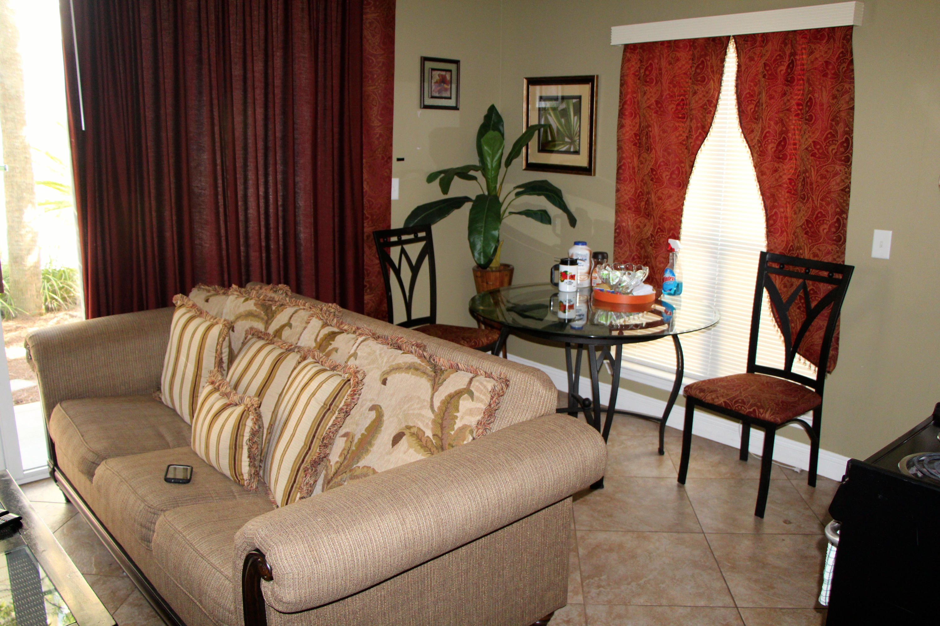 NANTUCKET COTTAGES - Residential