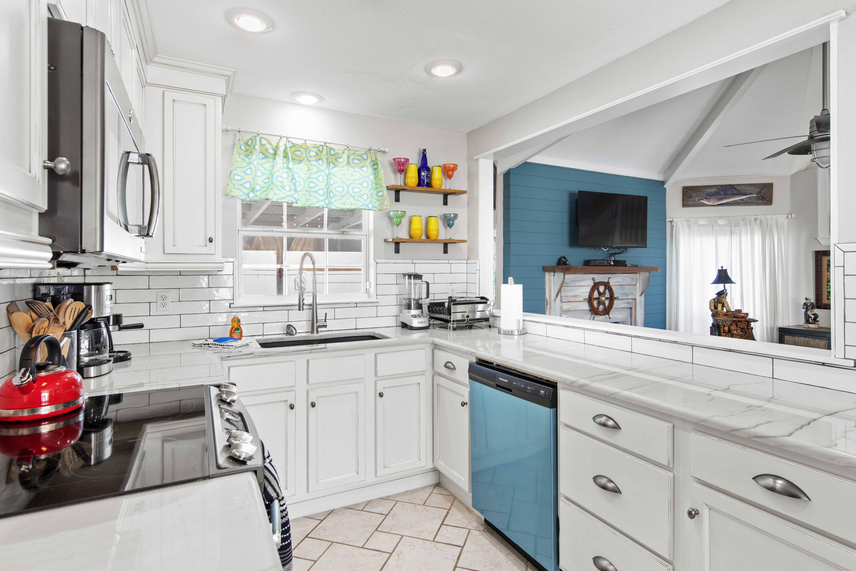 SANTA ROSA ISLAND - Residential