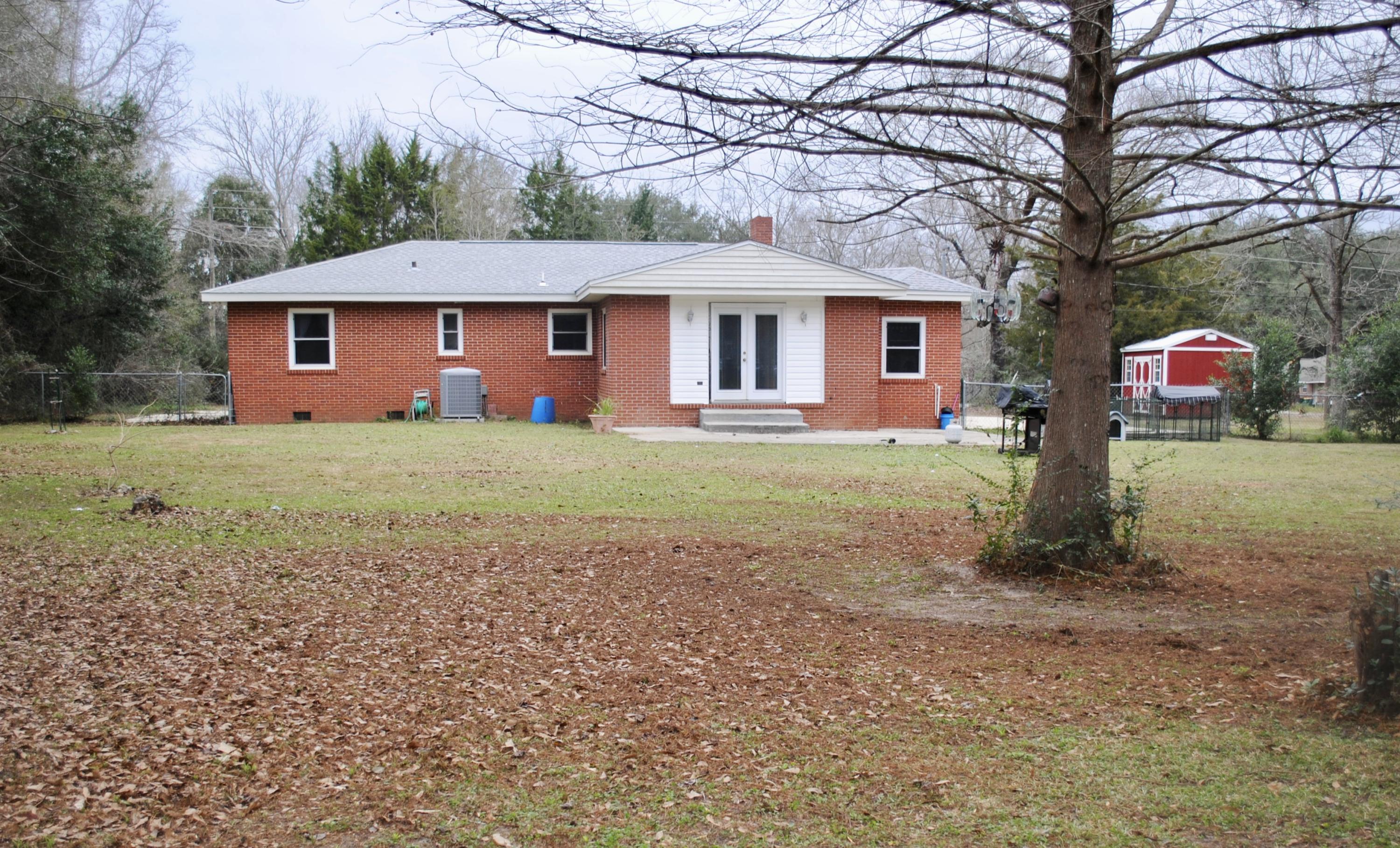 NO RECORDED SUBDIVISION - Residential