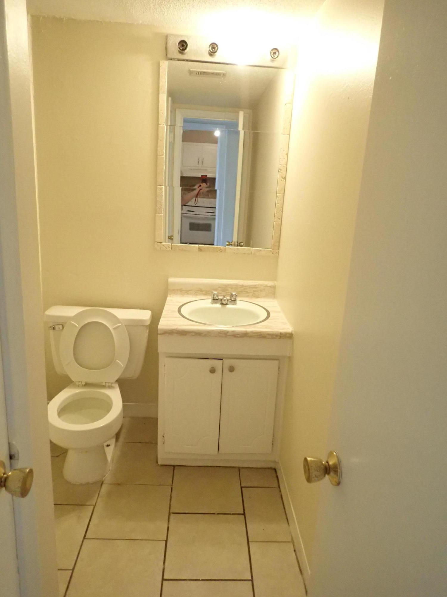 BAYVIEW WATERS CONDO - Residential