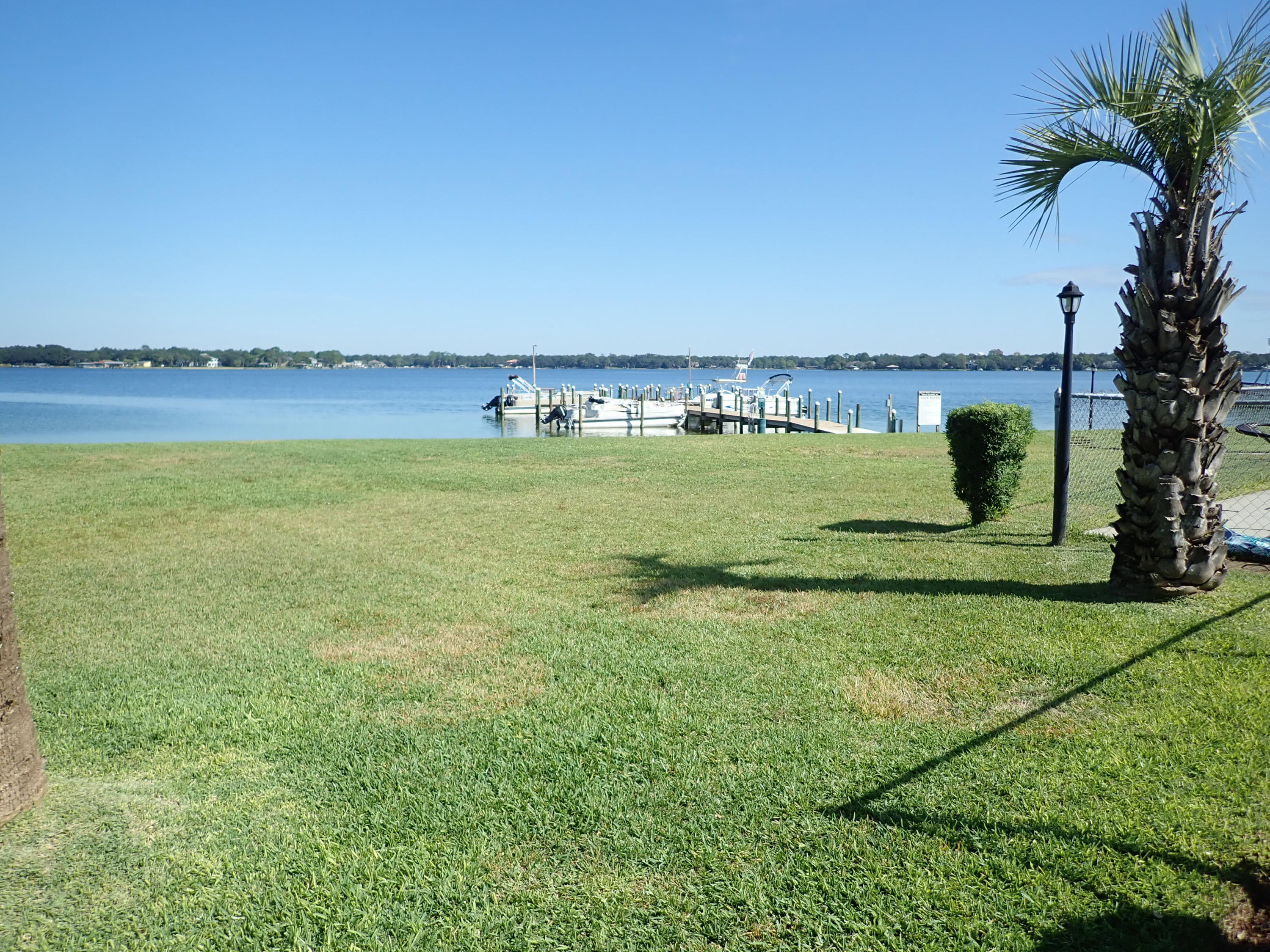 BAYVIEW WATERS CONDO - Residential