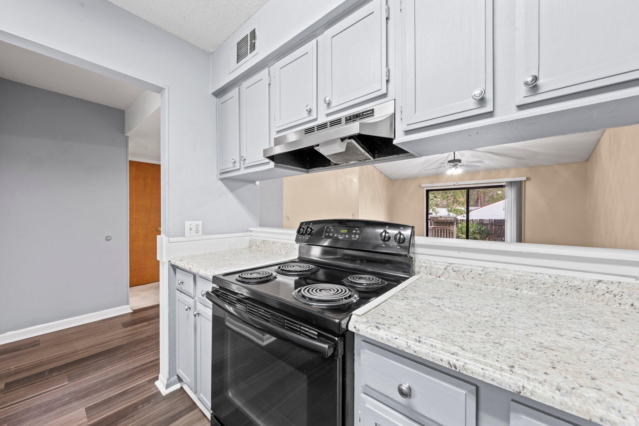 CEDAR RIDGE - Residential Lease