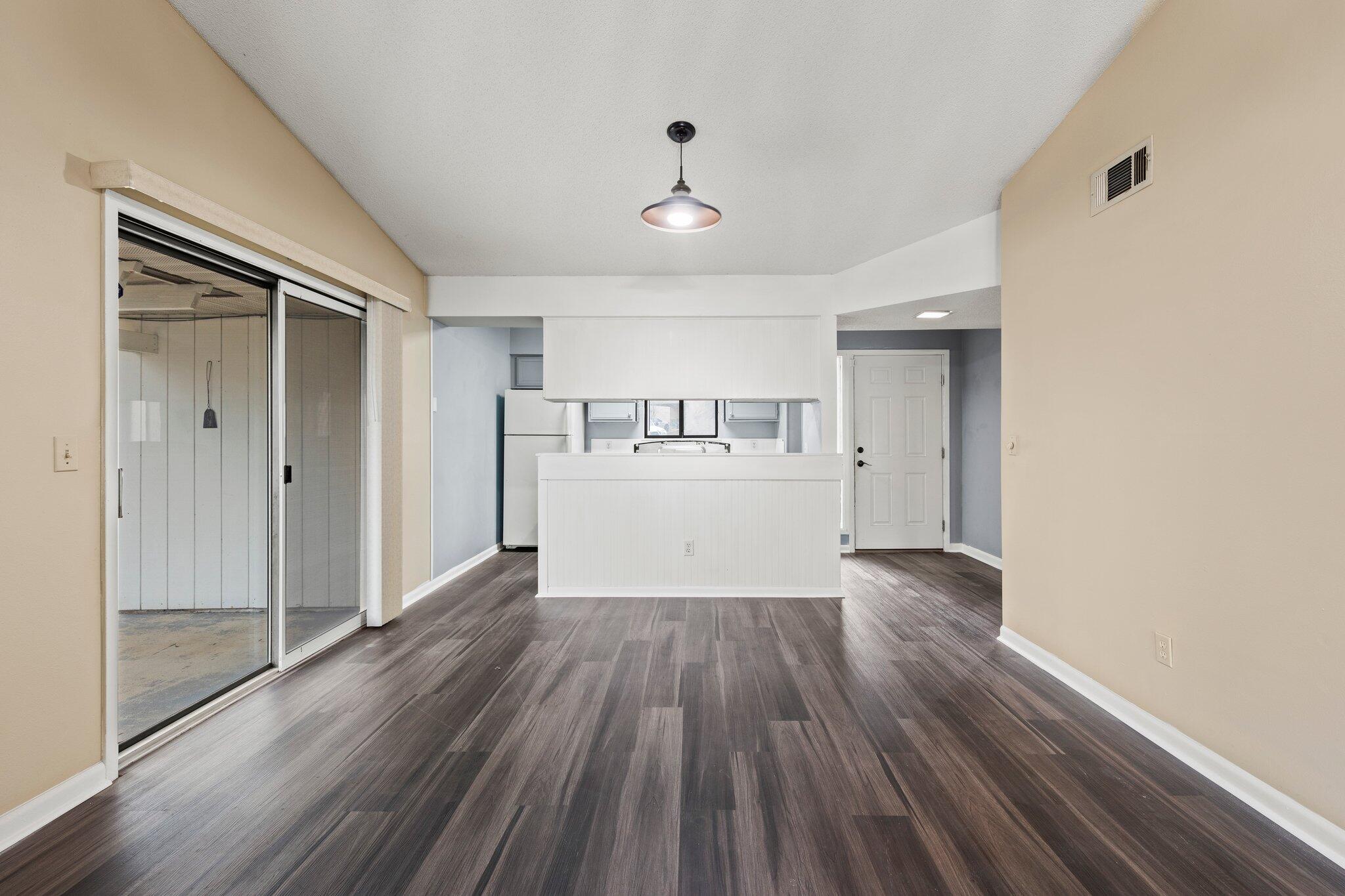 CEDAR RIDGE - Residential Lease