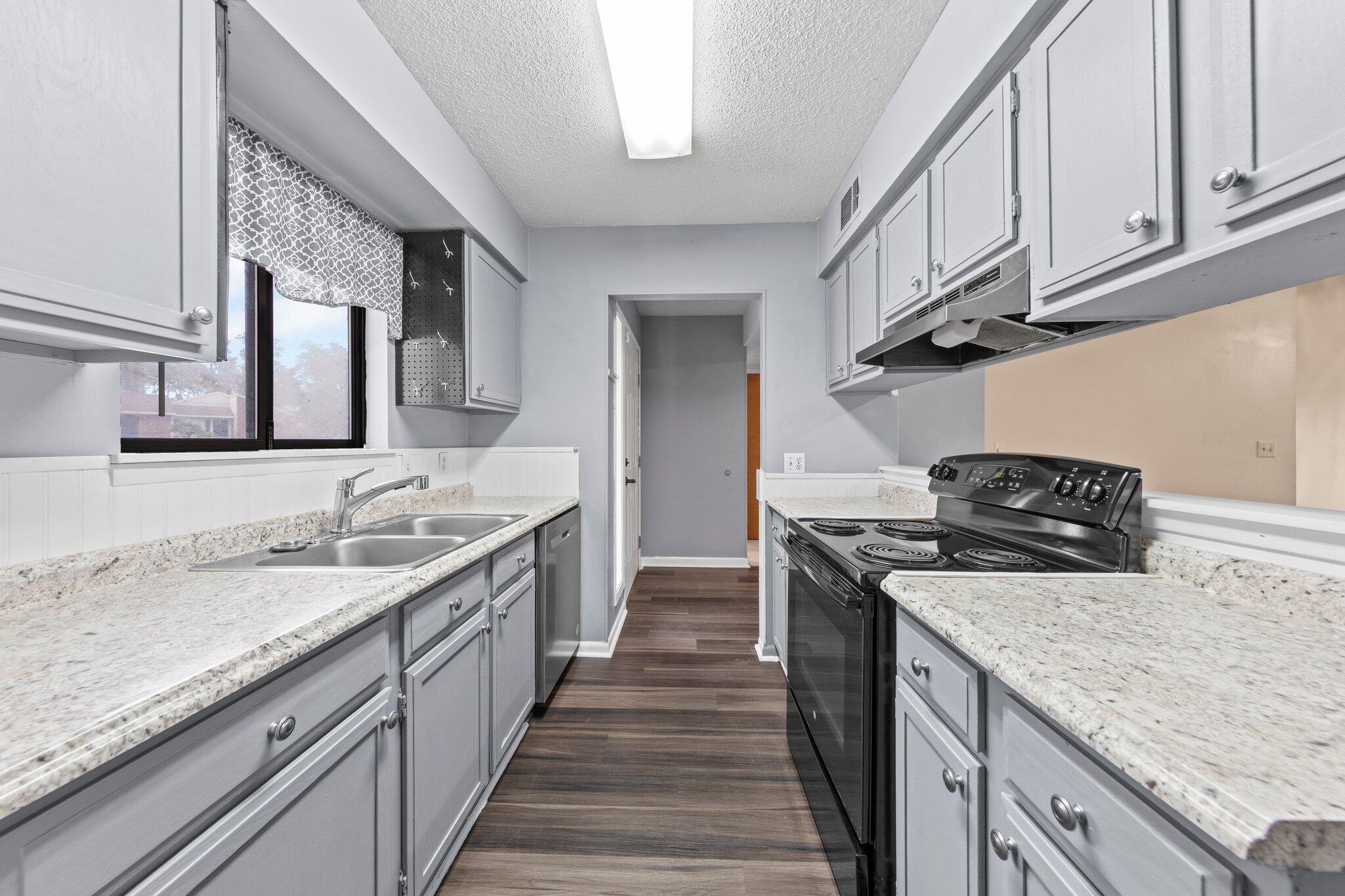 CEDAR RIDGE - Residential Lease