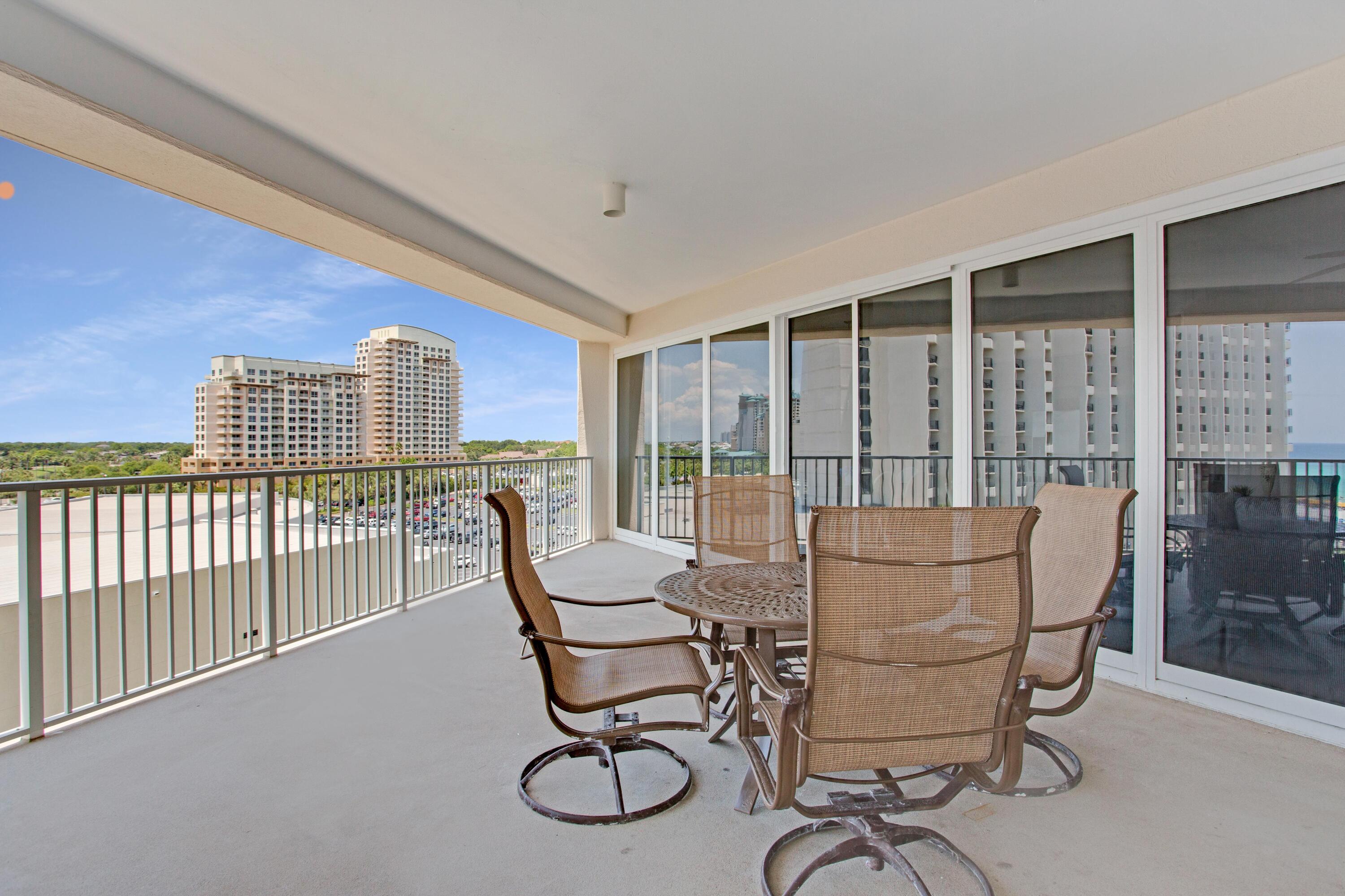 TIDES AT TOPS'L - Residential