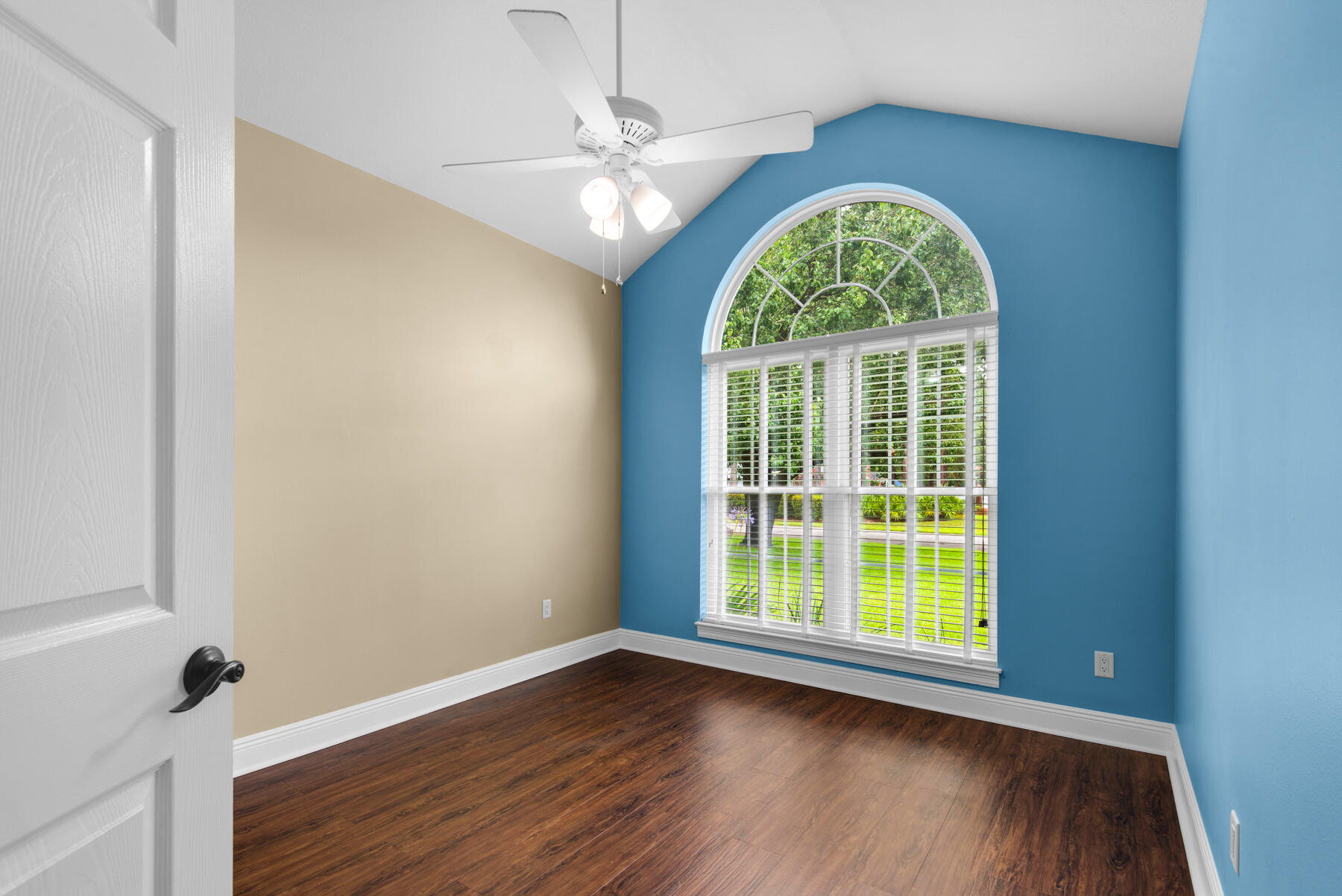 SOUTHWIND PH 4 - Residential