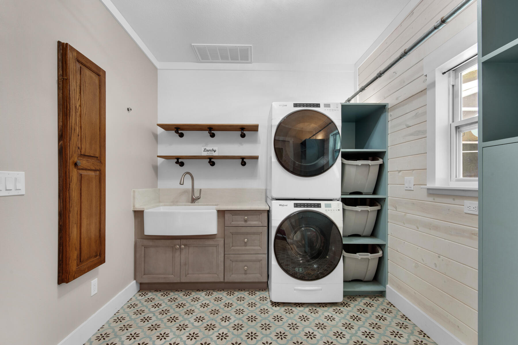 SOUTHWIND PH 4 - Residential