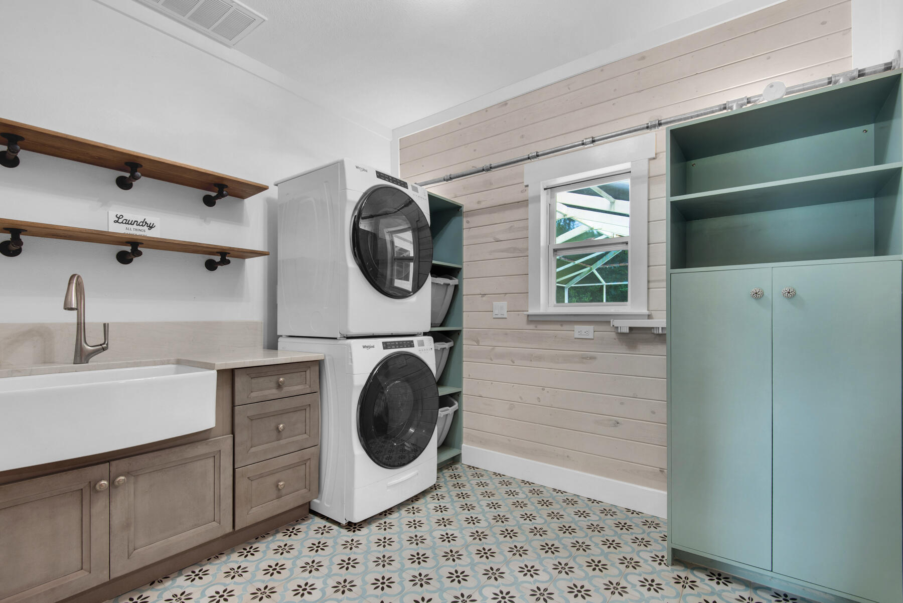 SOUTHWIND PH 4 - Residential