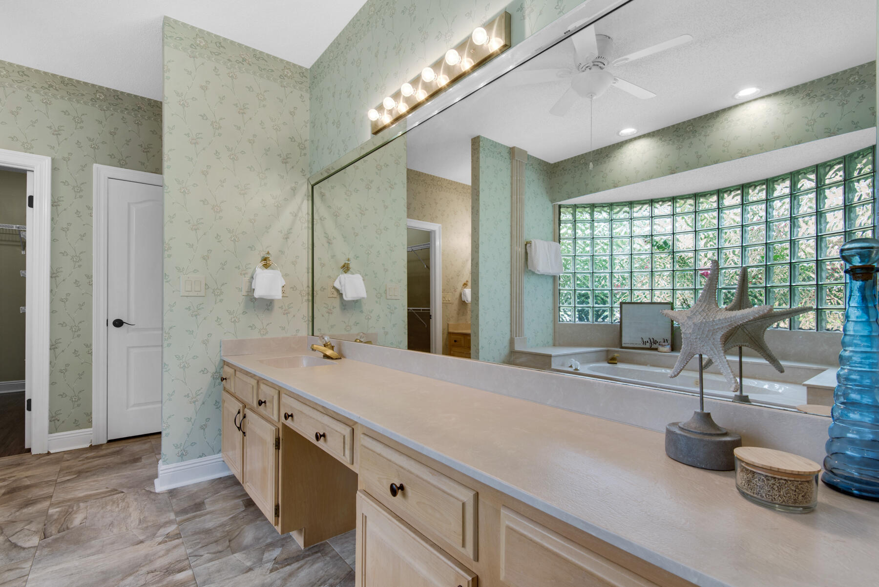 SOUTHWIND PH 4 - Residential