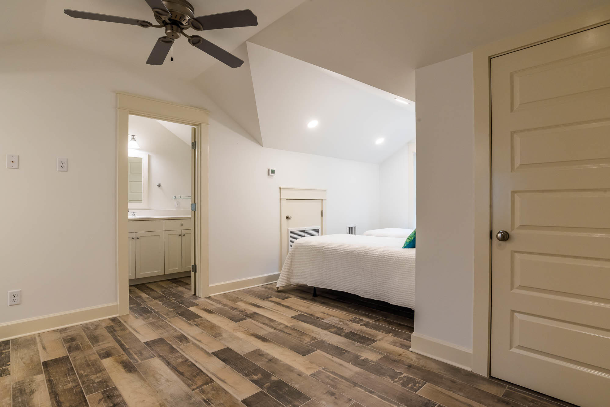 GRAYTON BEACH - Residential