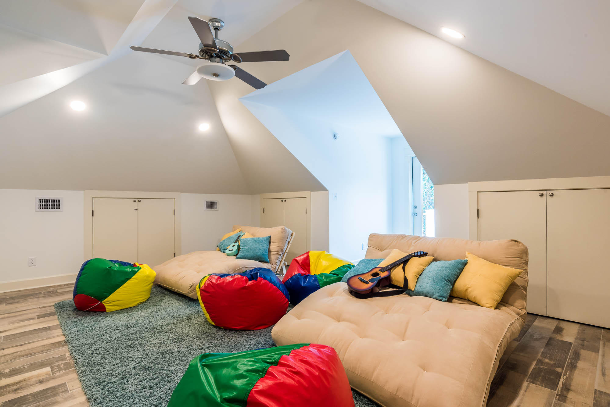 GRAYTON BEACH - Residential