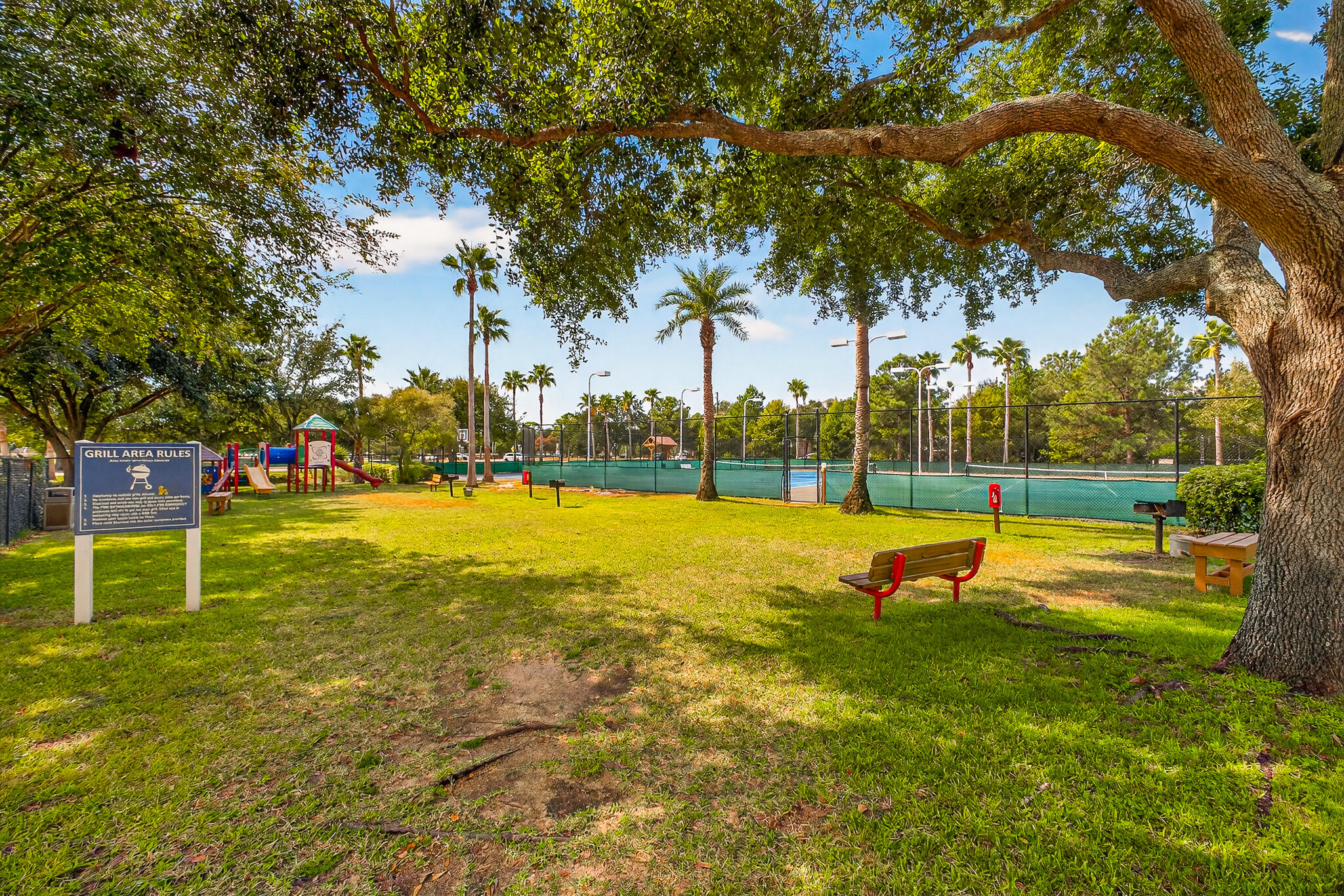 PALMS OF DESTIN (THE) - Residential