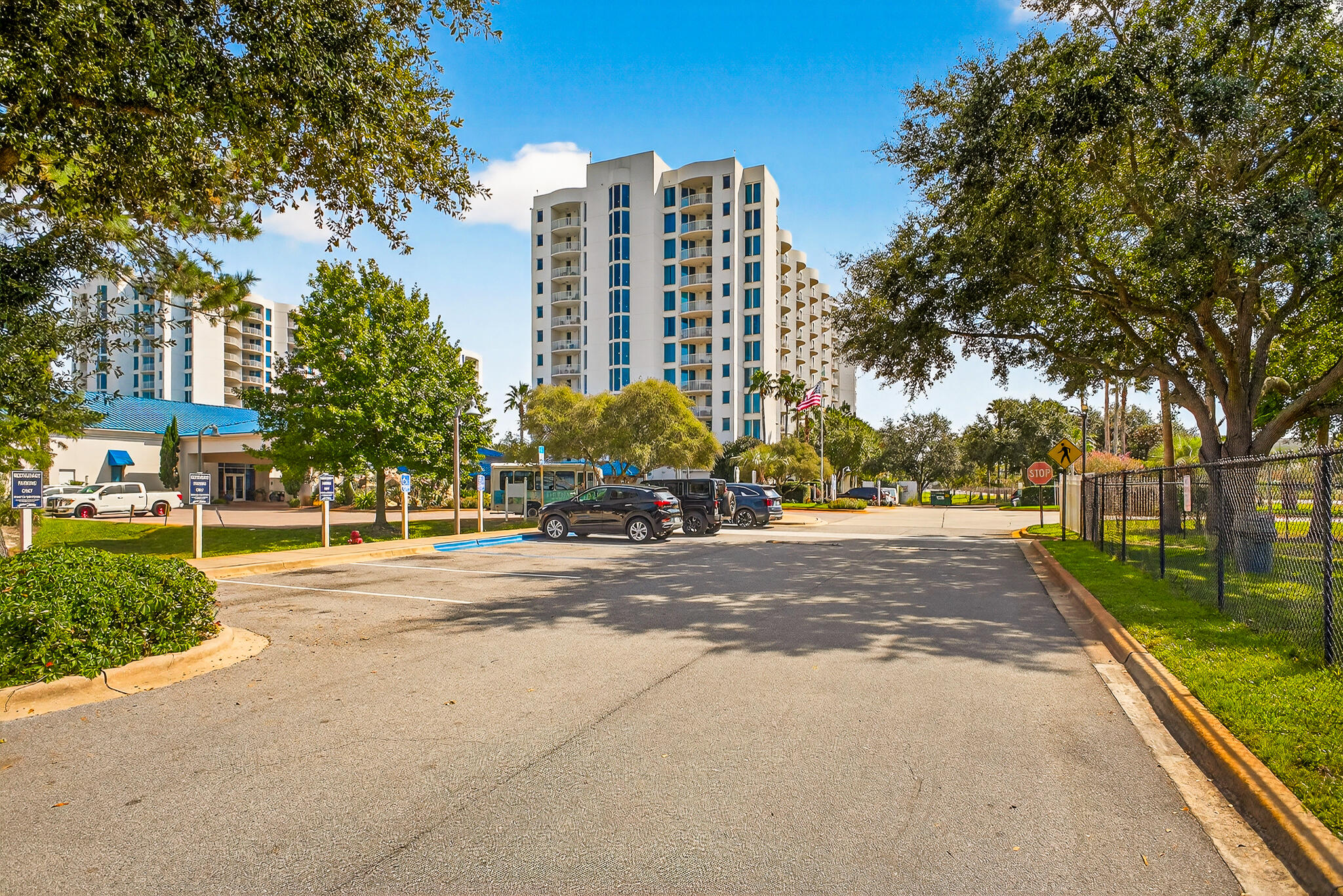 PALMS OF DESTIN (THE) - Residential