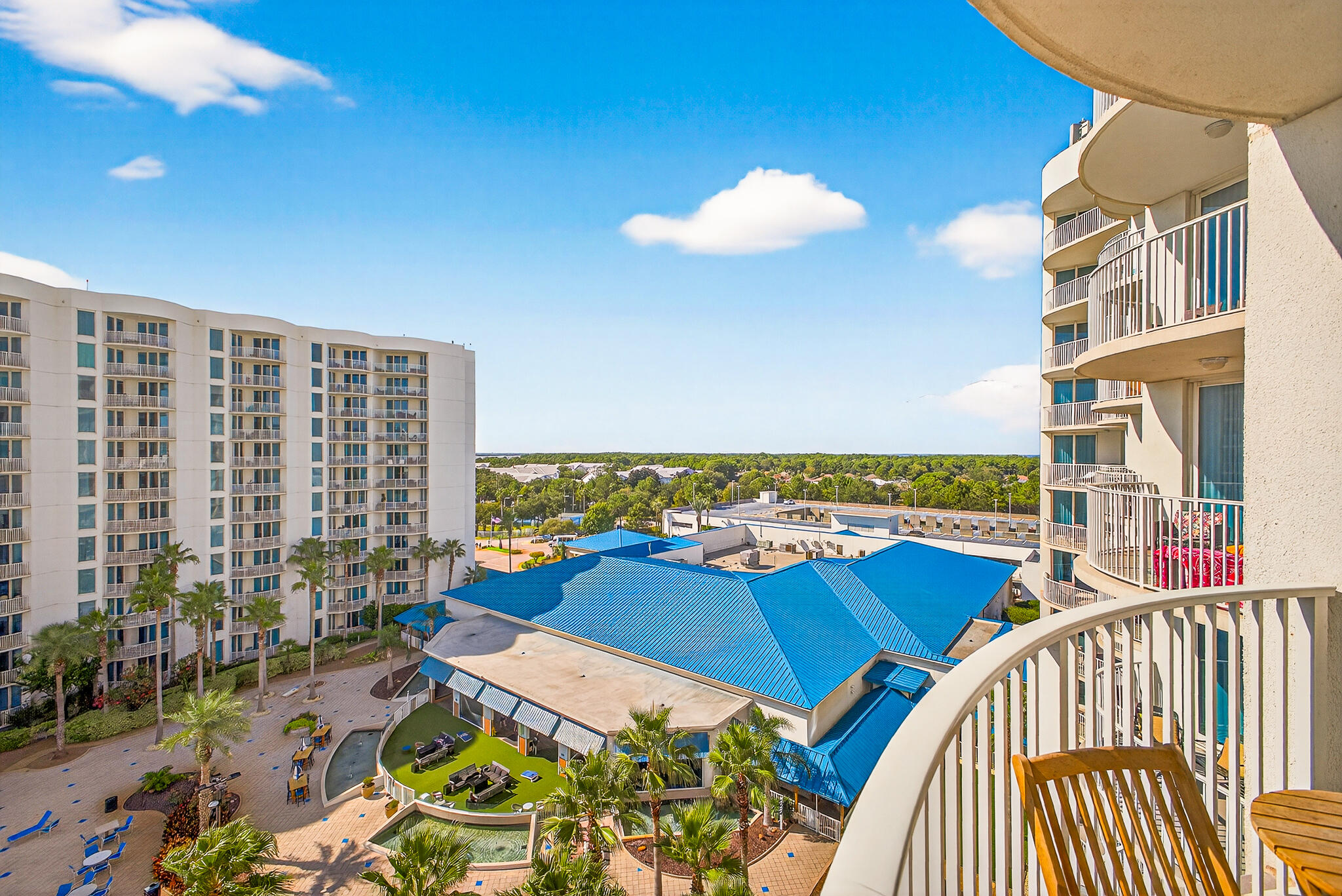 PALMS OF DESTIN (THE) - Residential