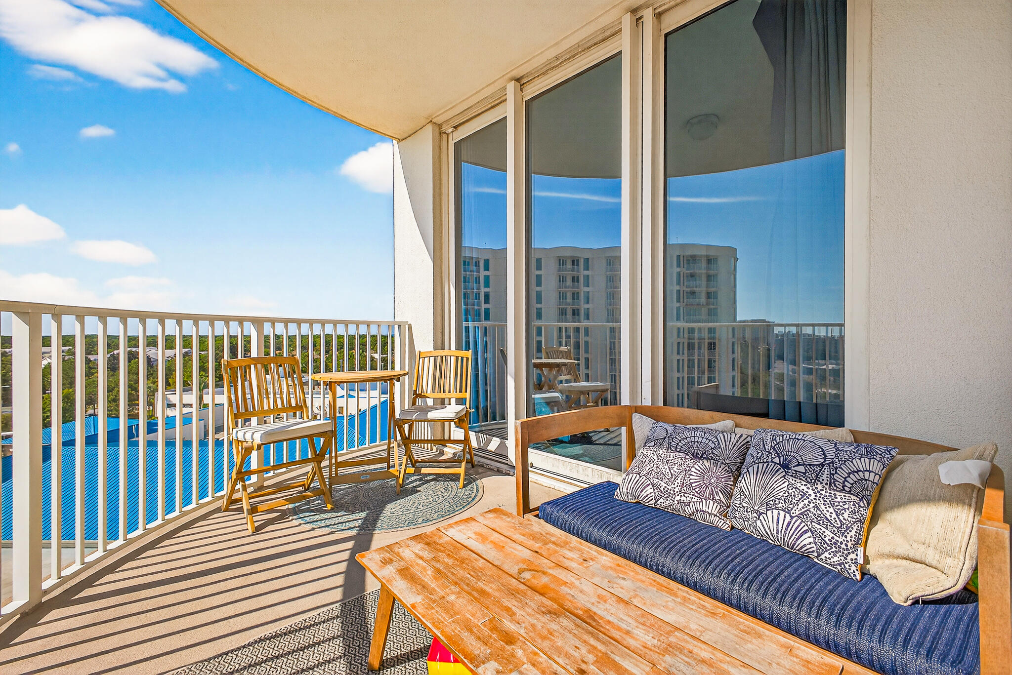 PALMS OF DESTIN (THE) - Residential