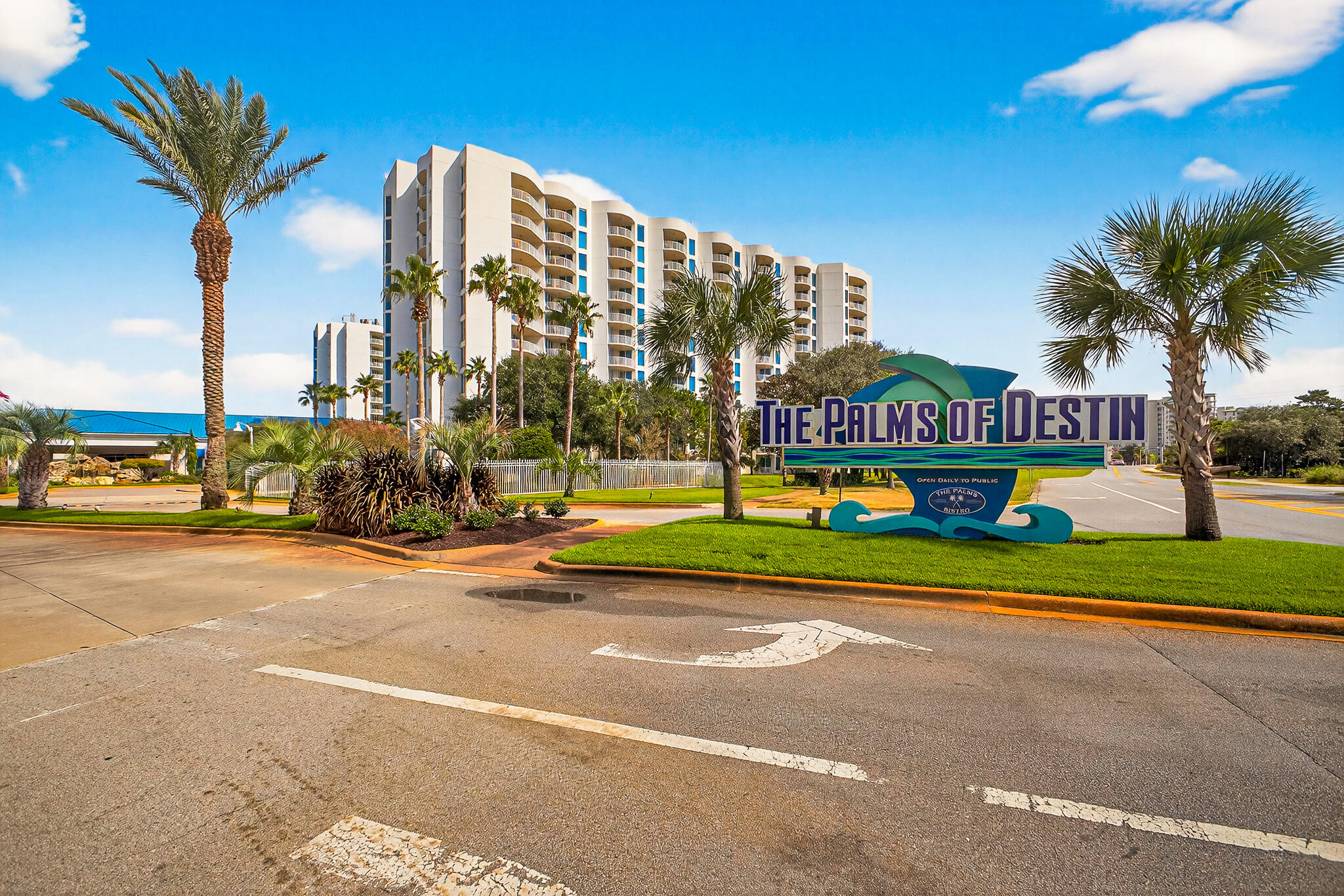 PALMS OF DESTIN (THE) - Residential