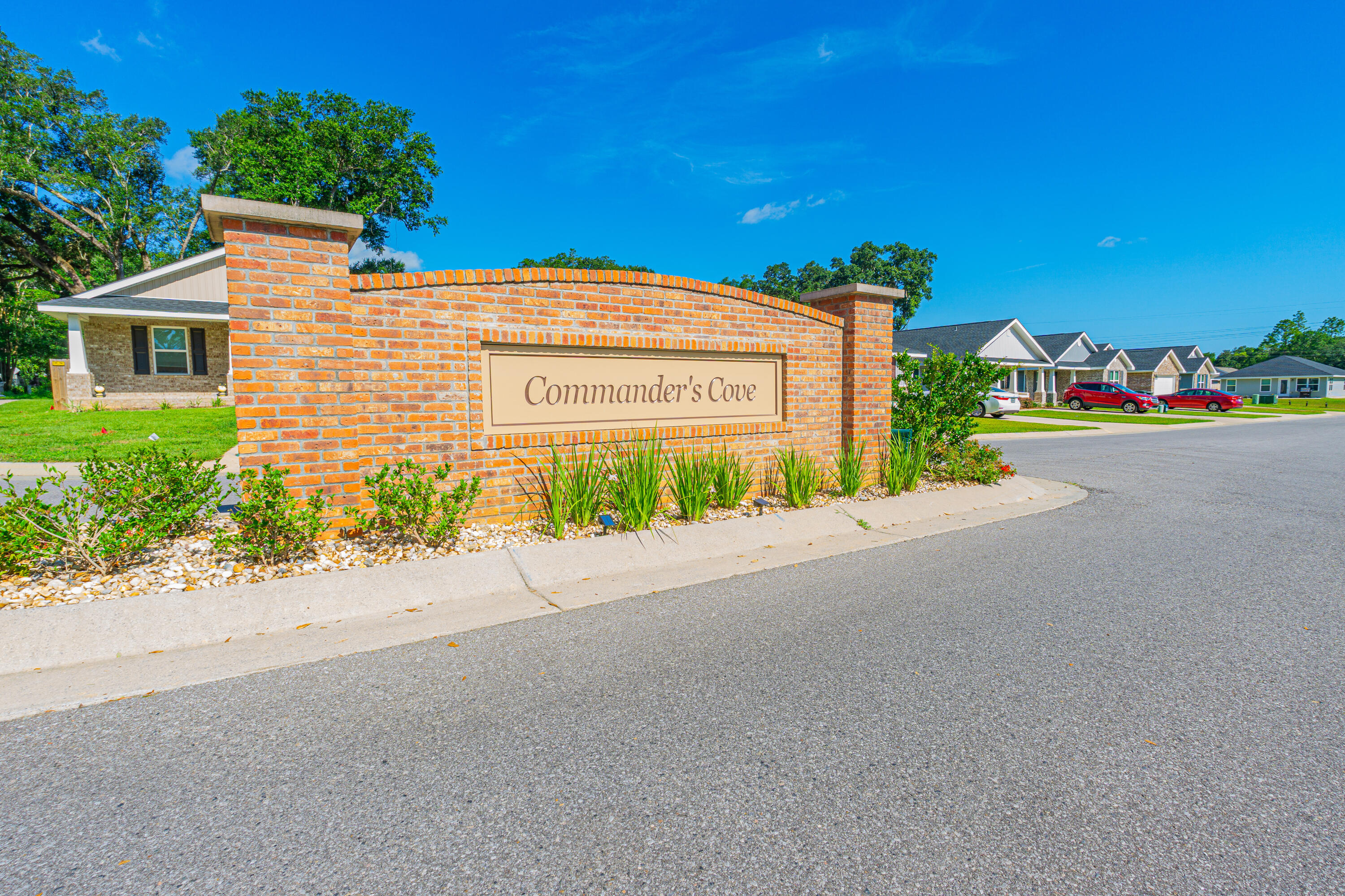 Commanders Cove - Residential