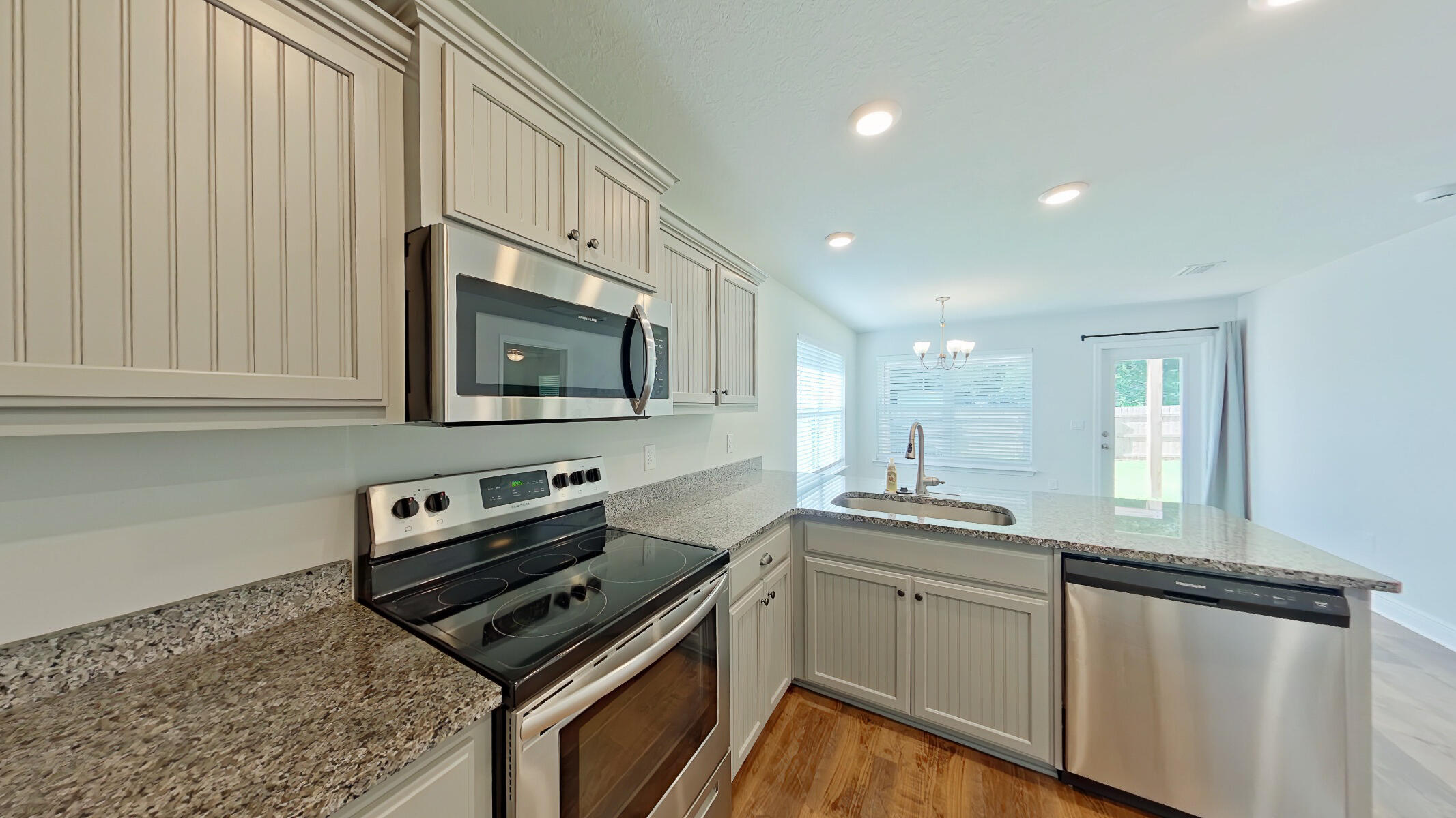 Commanders Cove - Residential