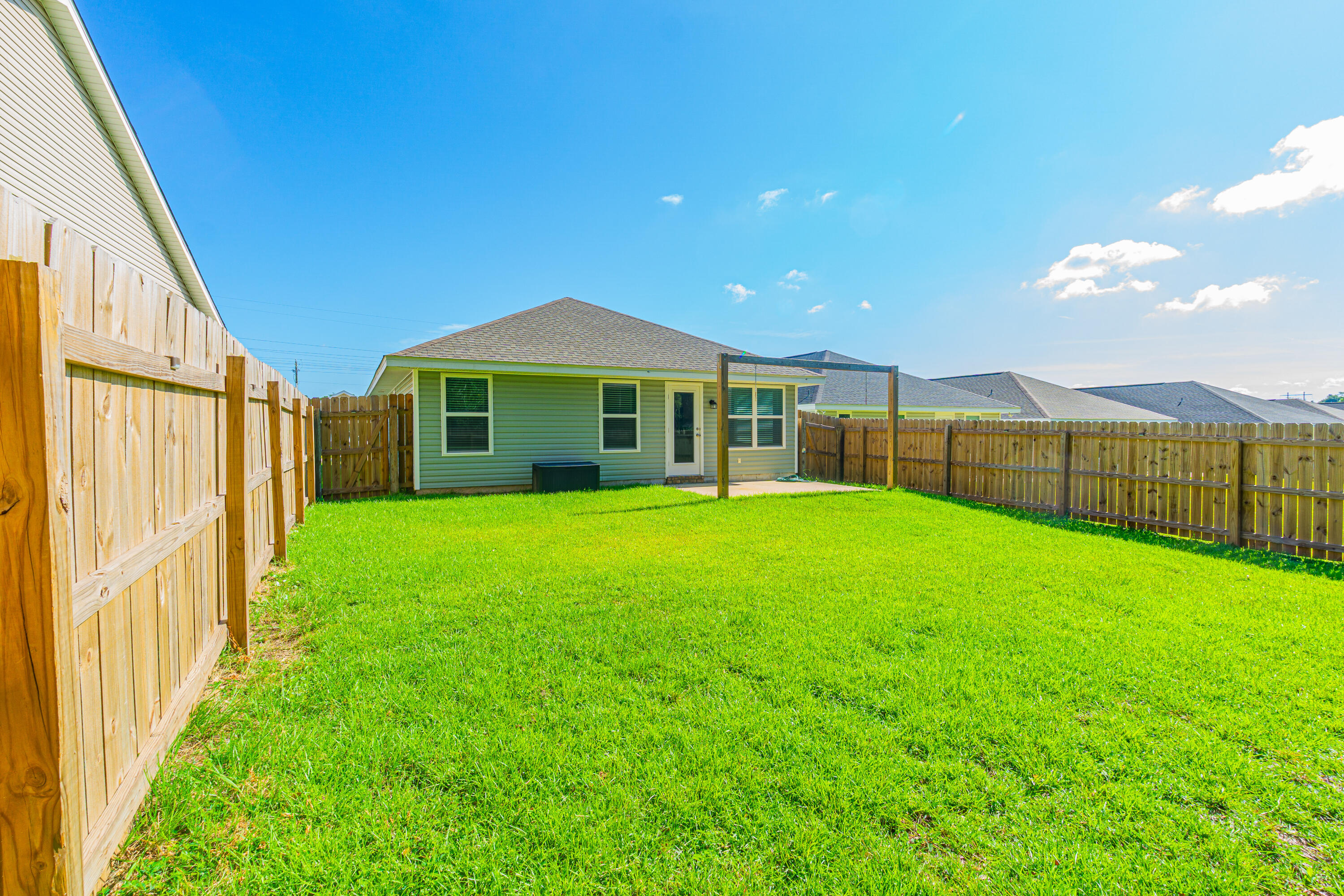 Commanders Cove - Residential