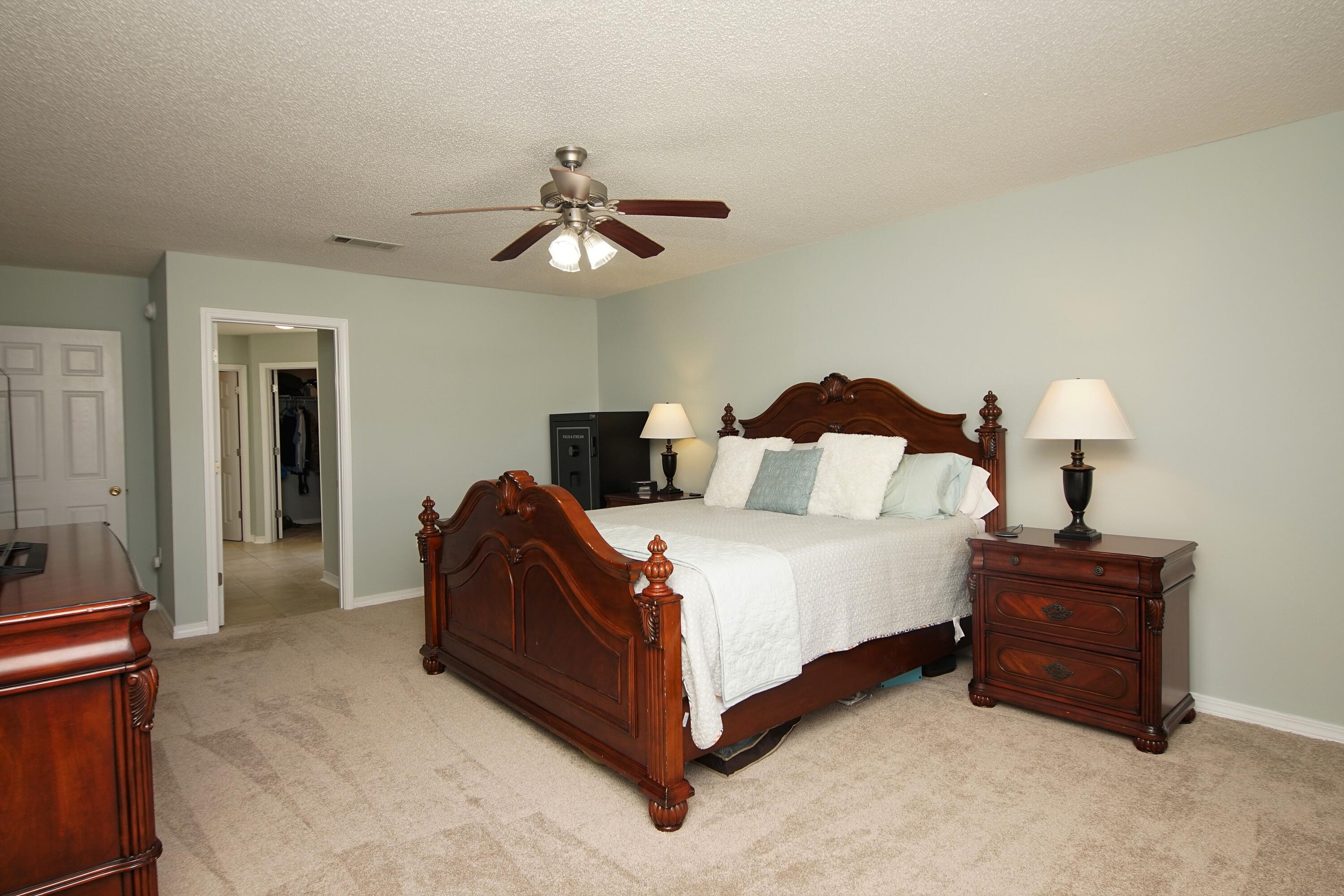 SHADOW OAK S/D - Residential