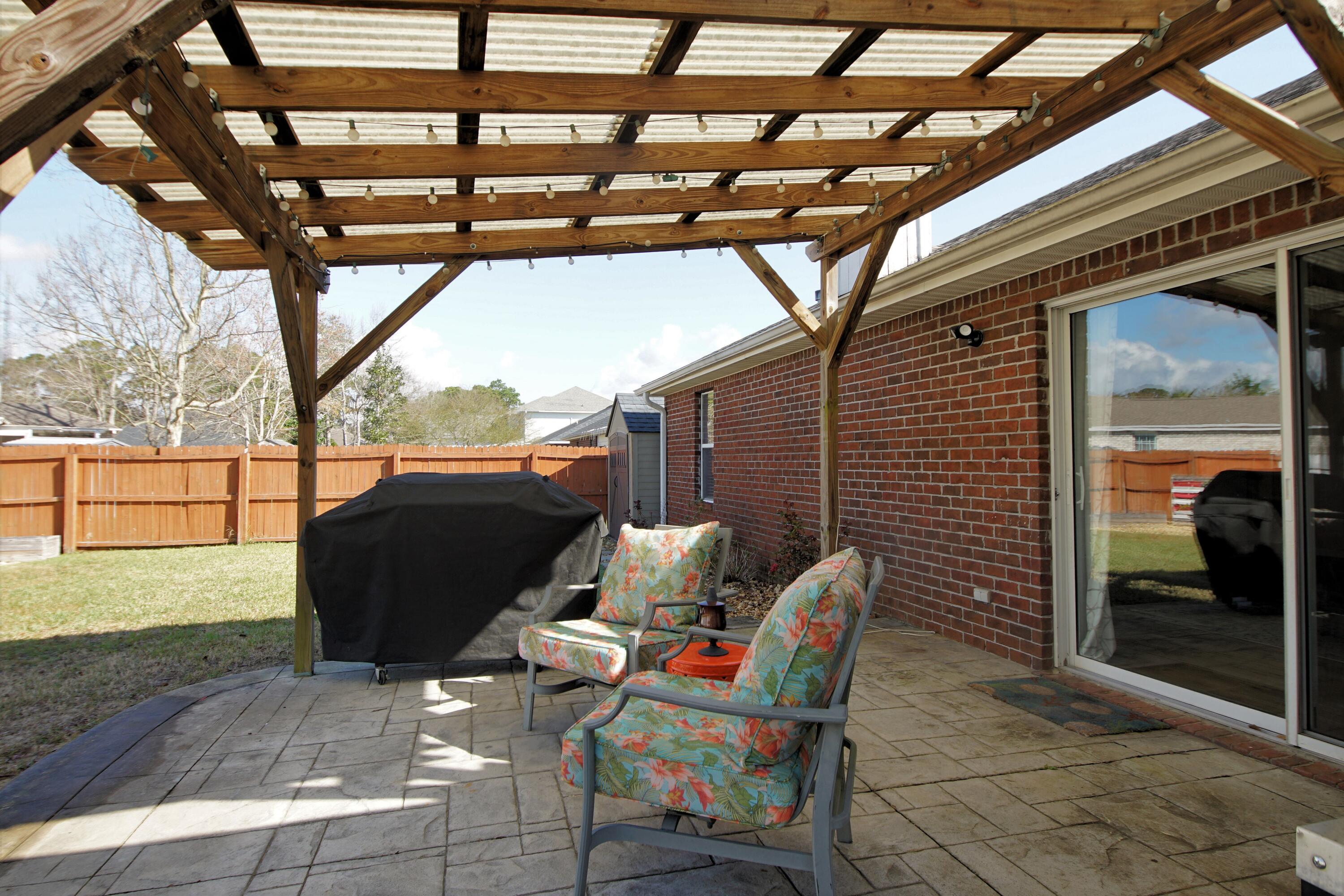 SHADOW OAK S/D - Residential