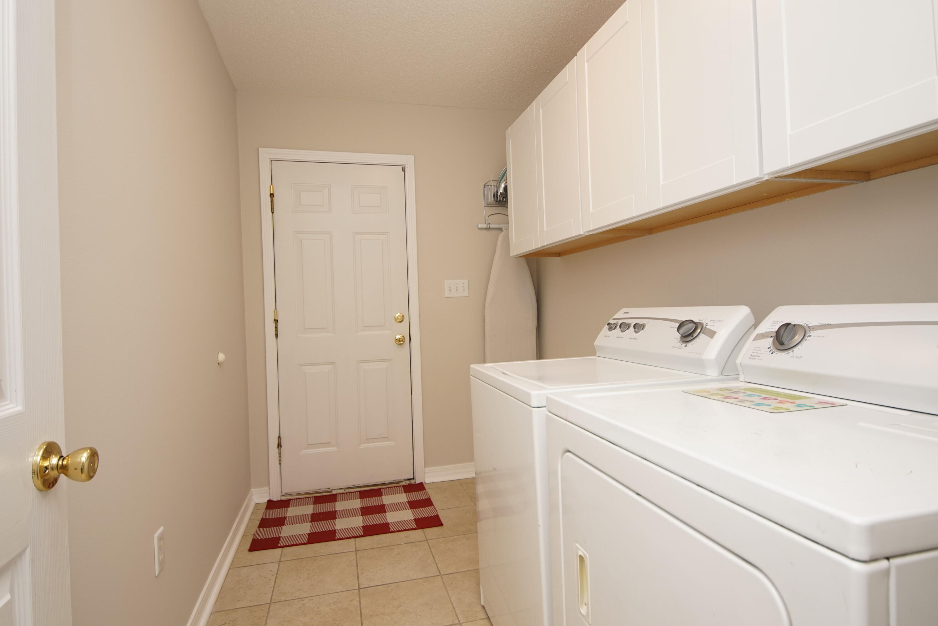 SHADOW OAK S/D - Residential