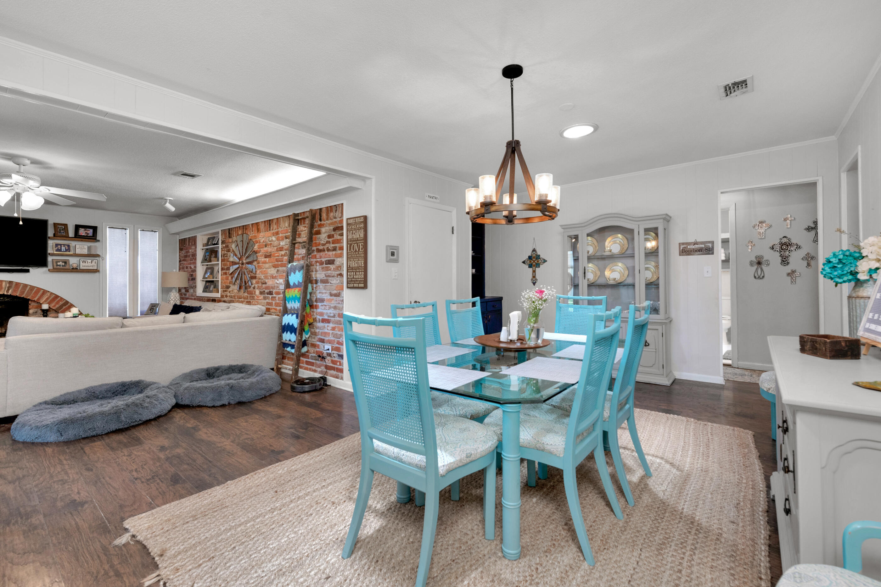 KENWOOD S/D 1ST ADDN - Residential