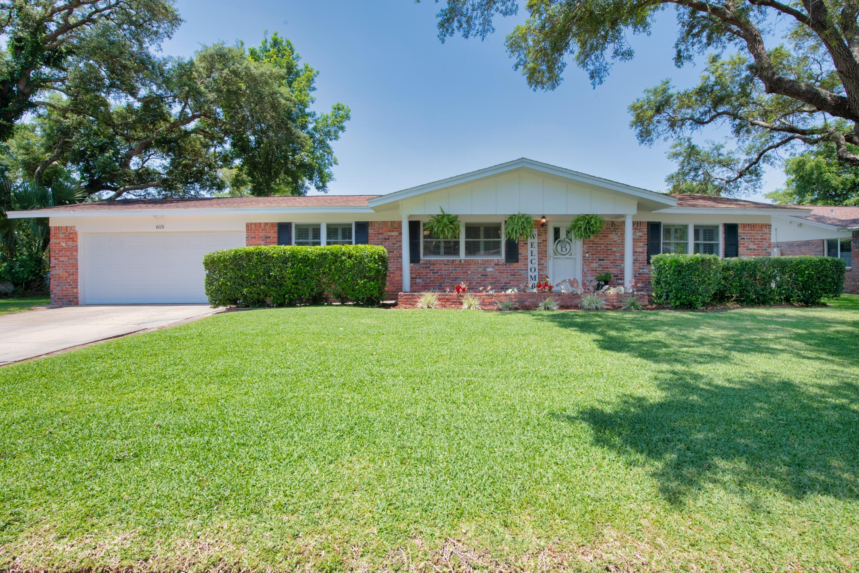 KENWOOD S/D 1ST ADDN - Residential