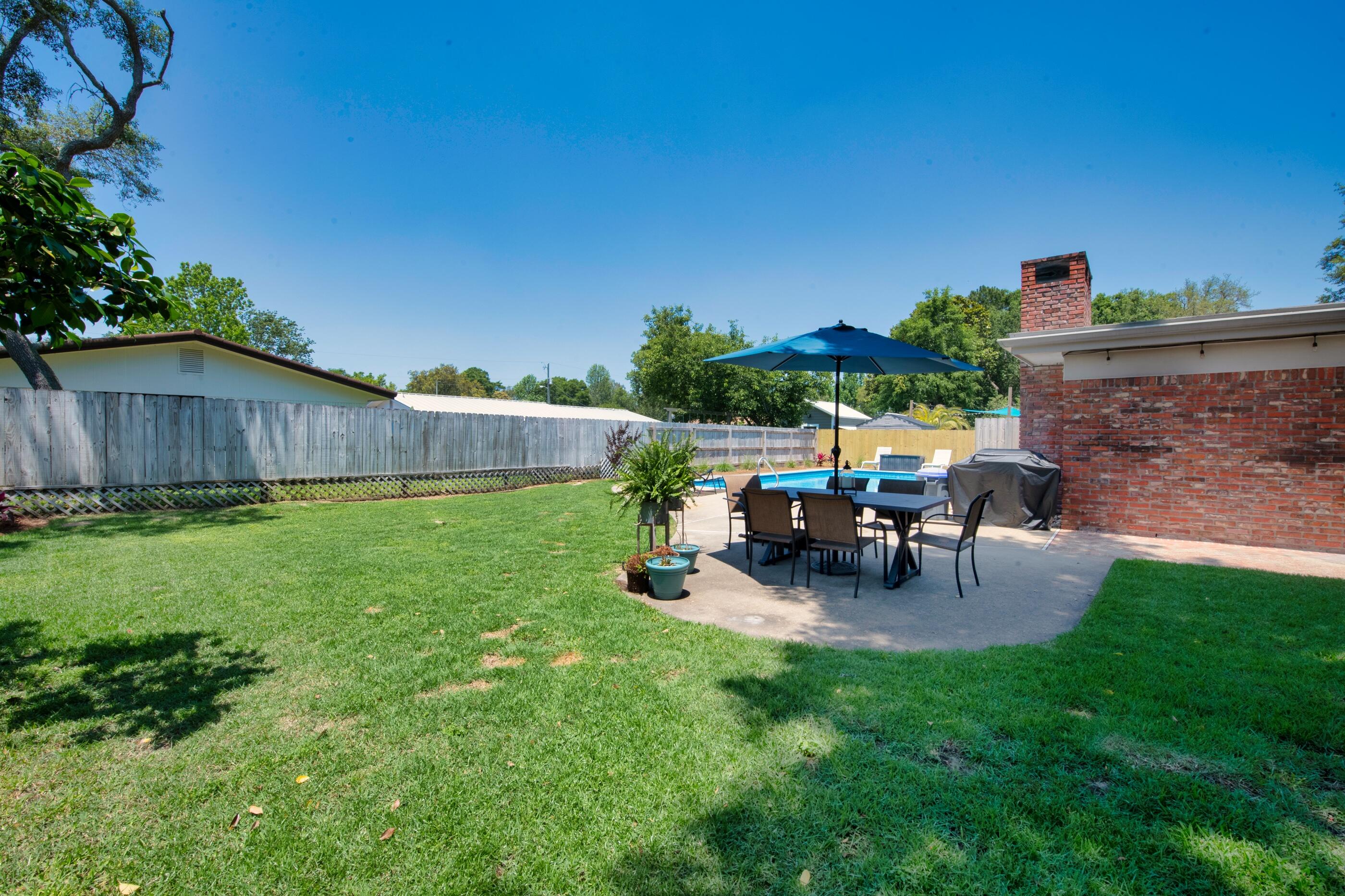 KENWOOD S/D 1ST ADDN - Residential