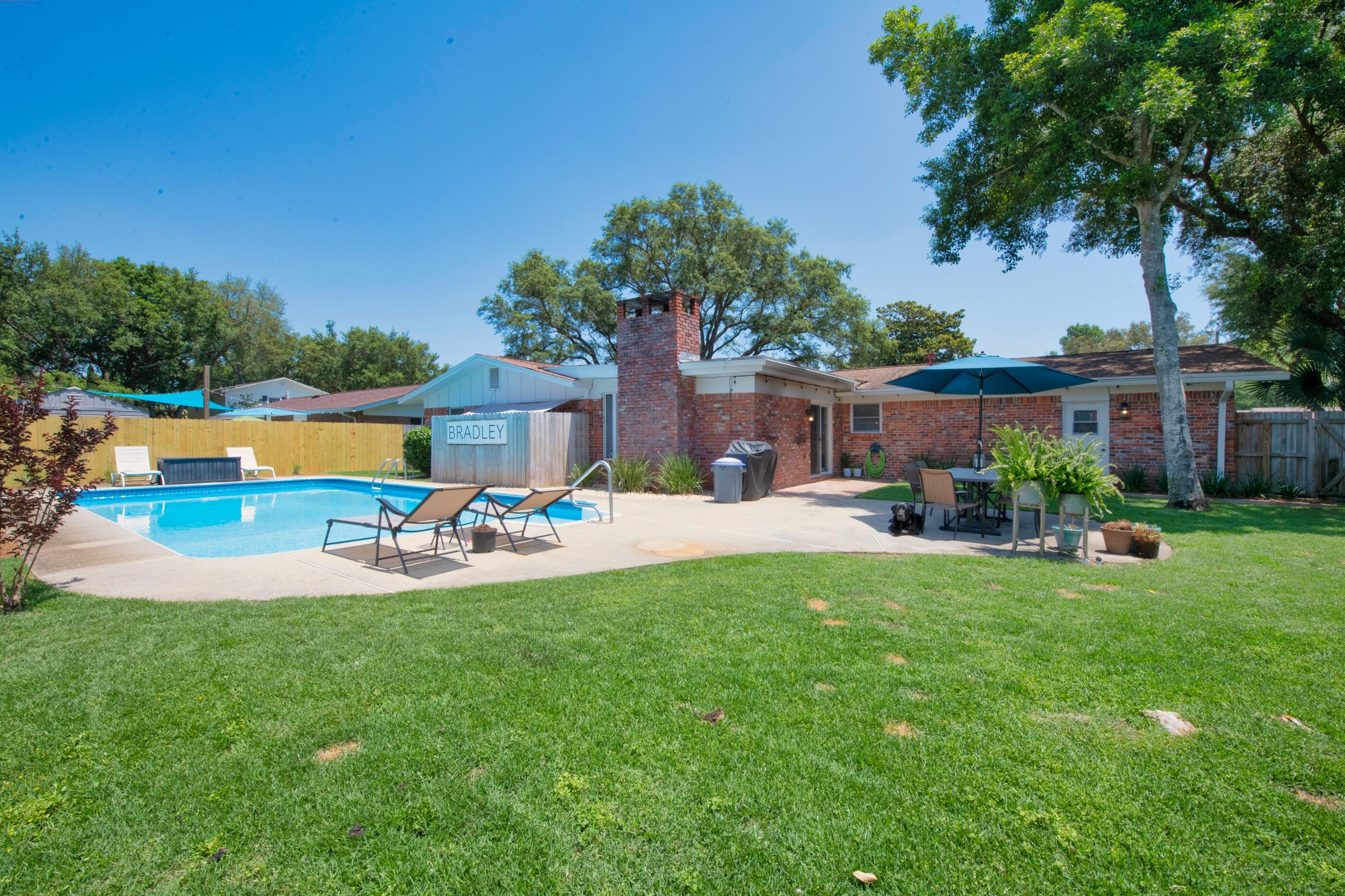 KENWOOD S/D 1ST ADDN - Residential