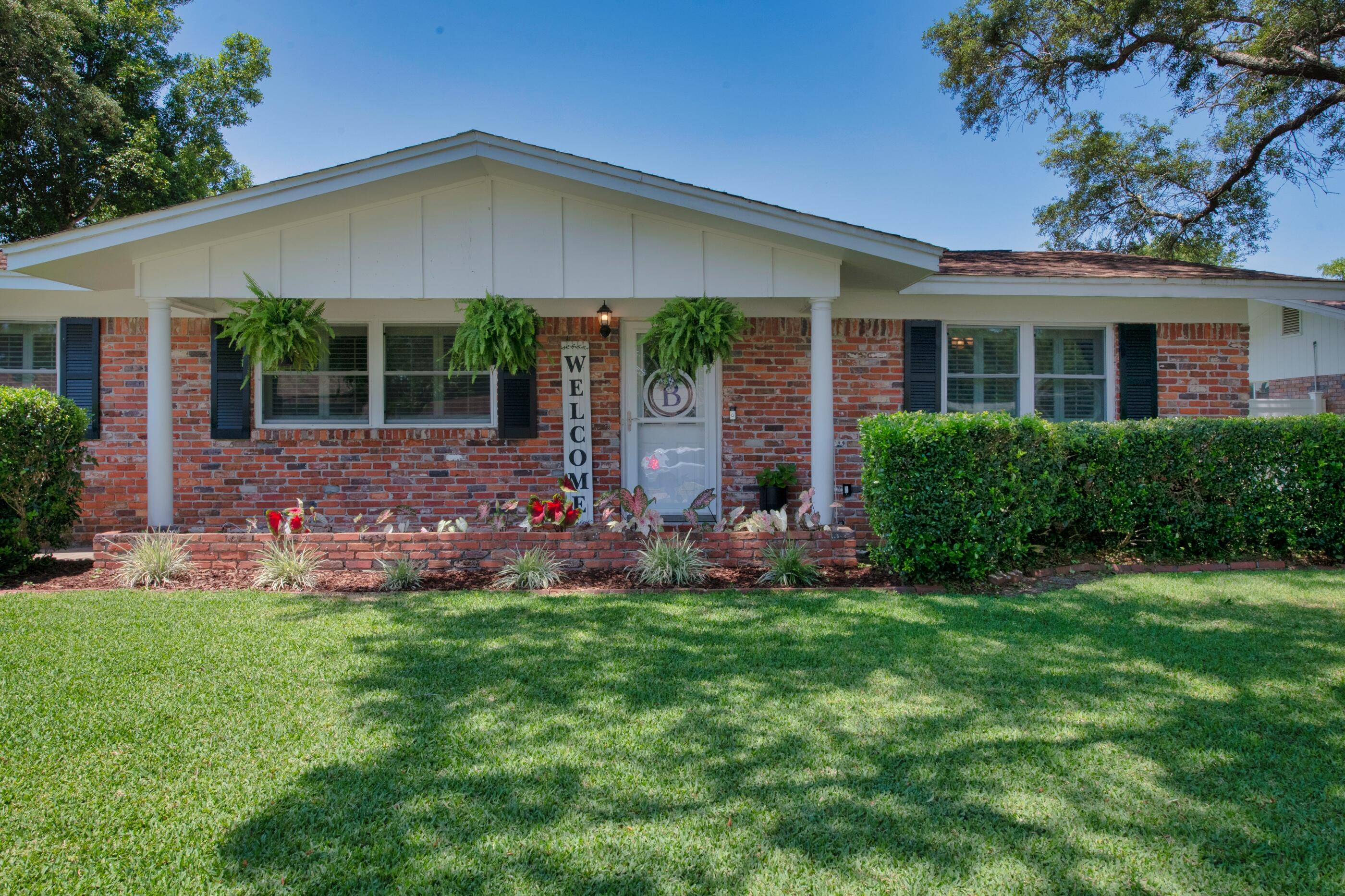 KENWOOD S/D 1ST ADDN - Residential