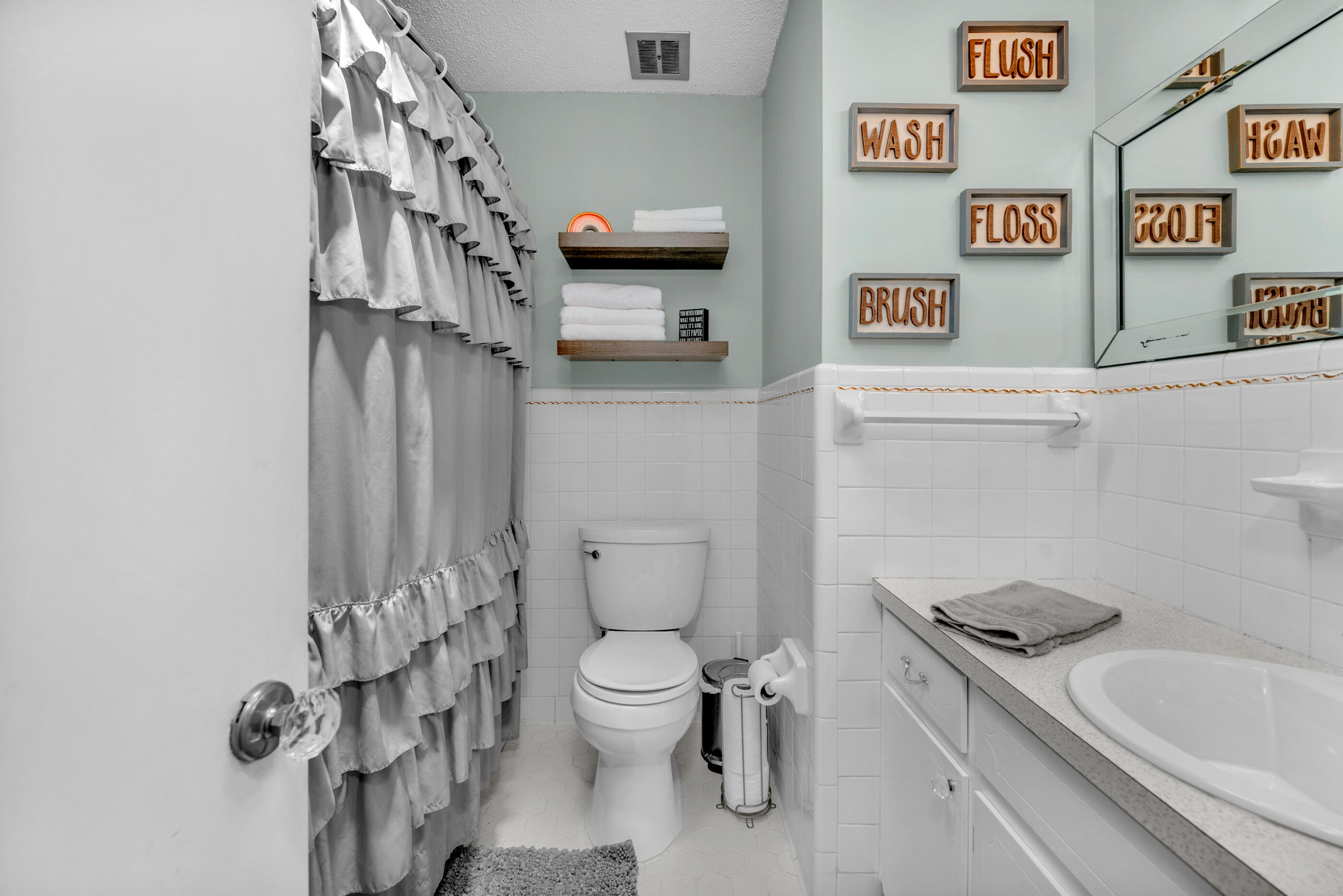 KENWOOD S/D 1ST ADDN - Residential