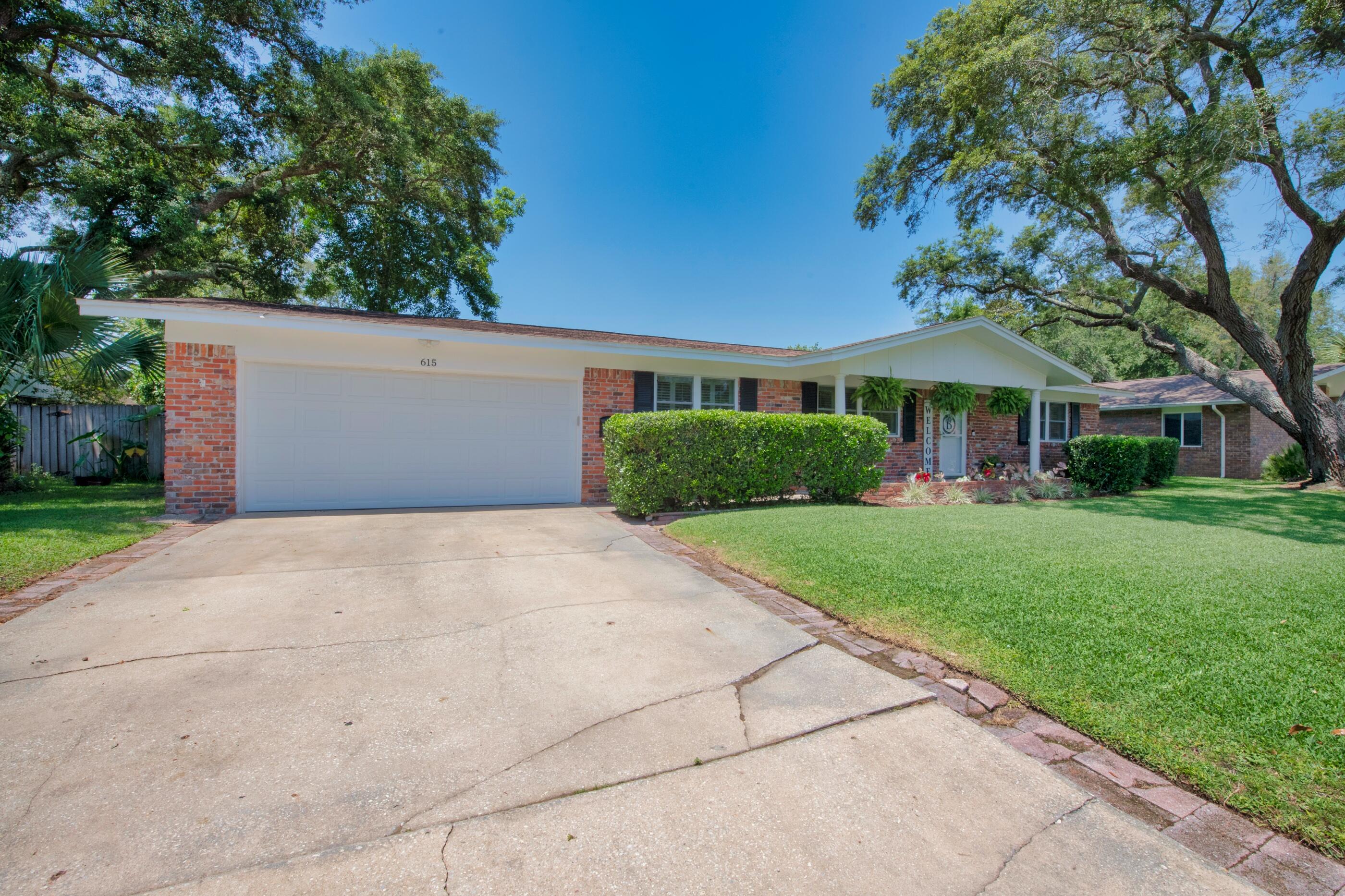 KENWOOD S/D 1ST ADDN - Residential