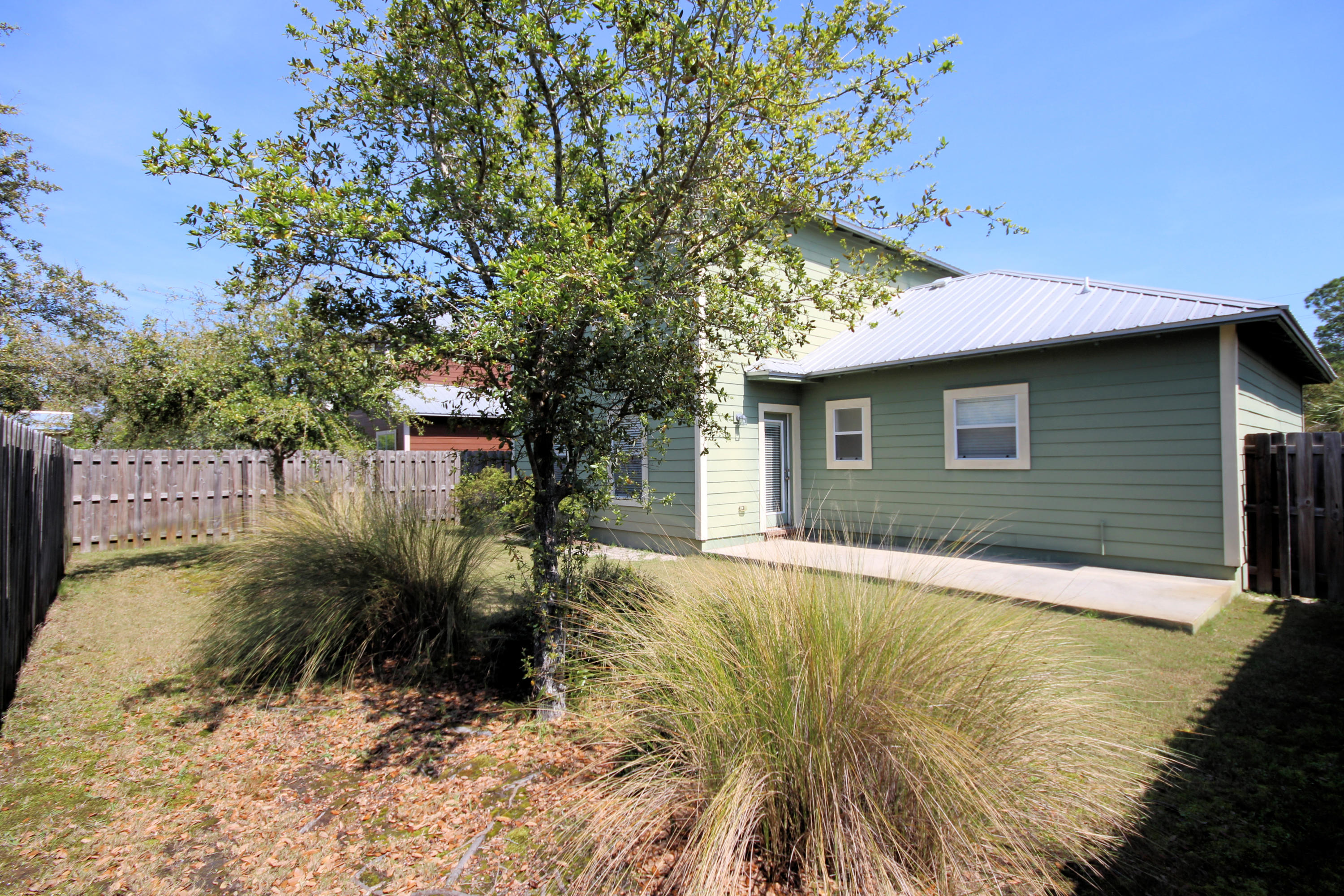 EAGLE BAY - Residential