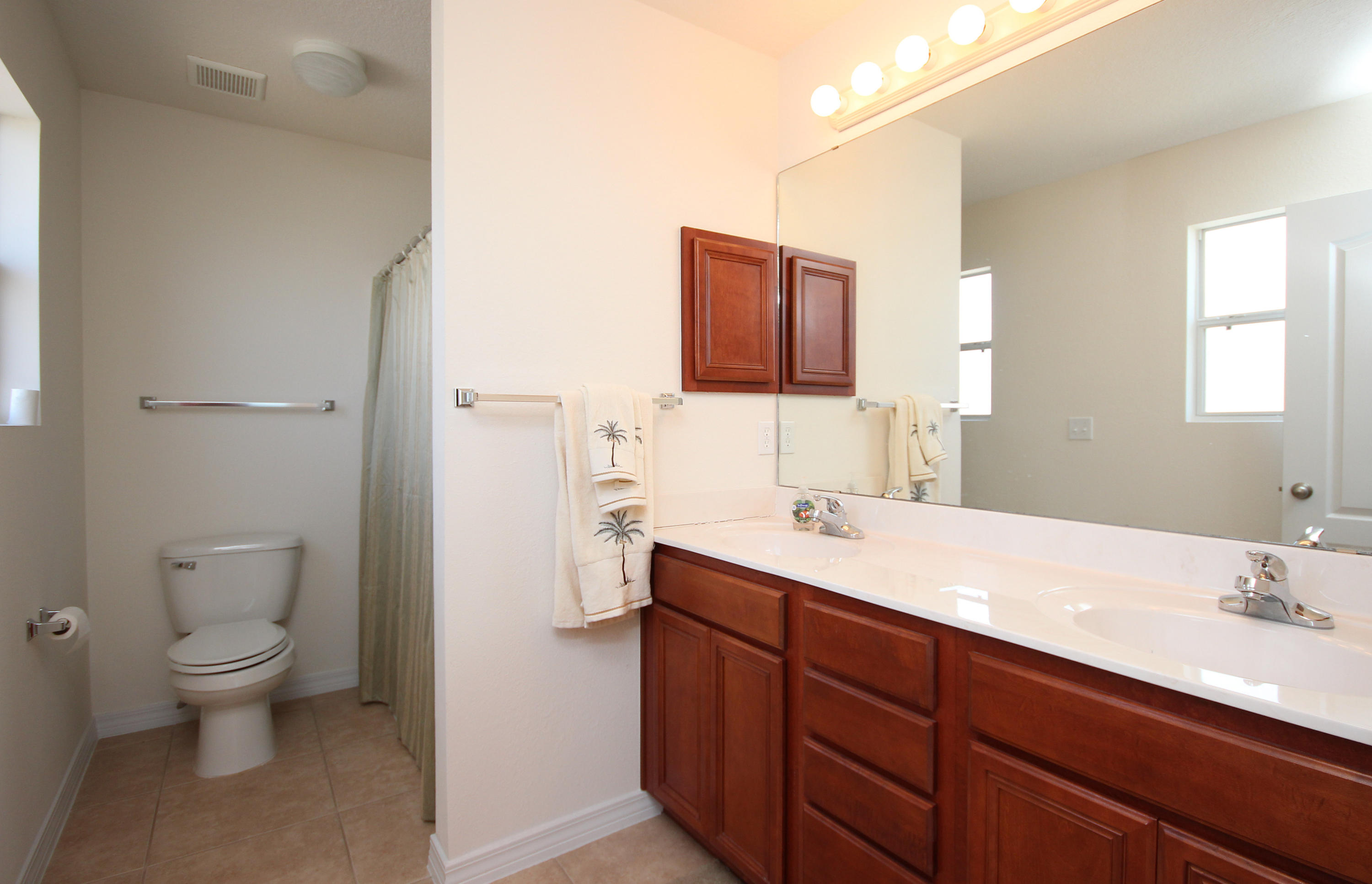 EAGLE BAY - Residential