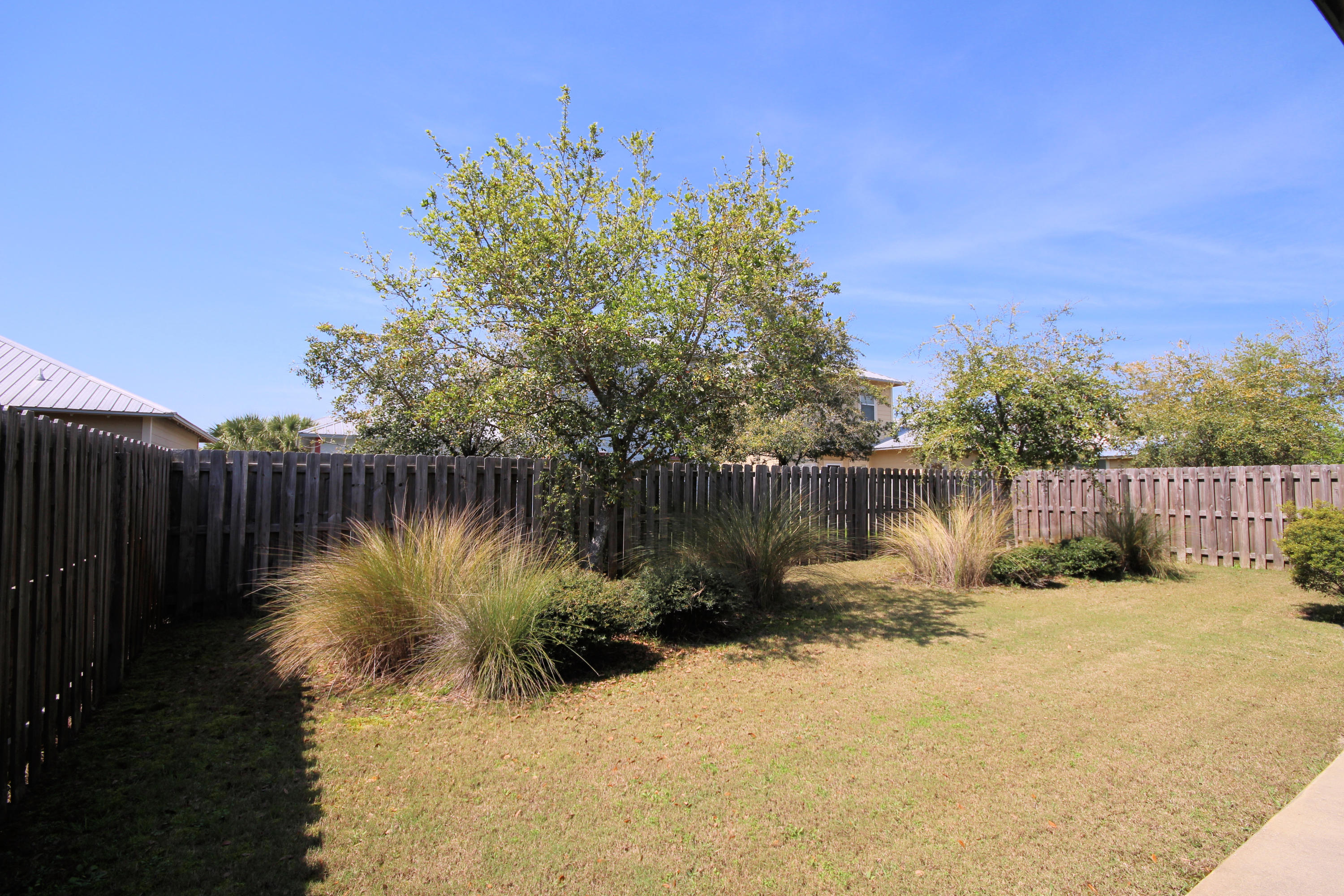 EAGLE BAY - Residential