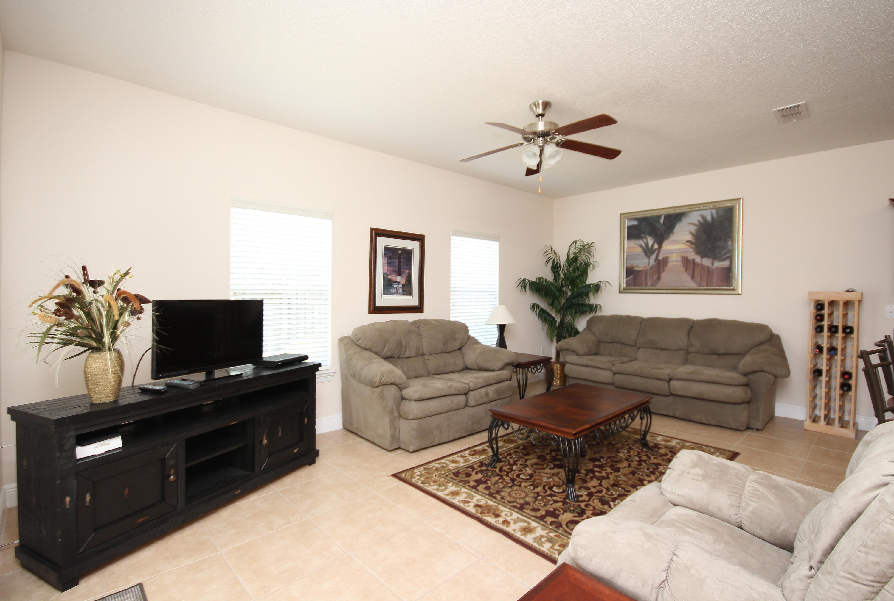 EAGLE BAY - Residential