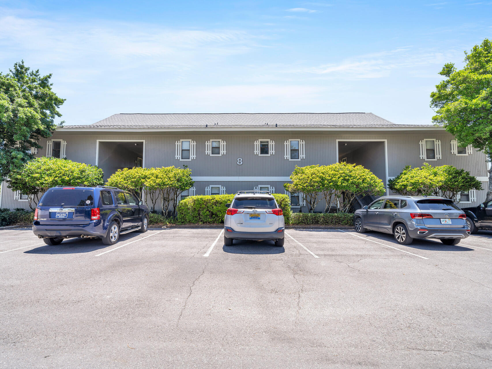 BEACHWOOD VILLAS CONDO - Residential