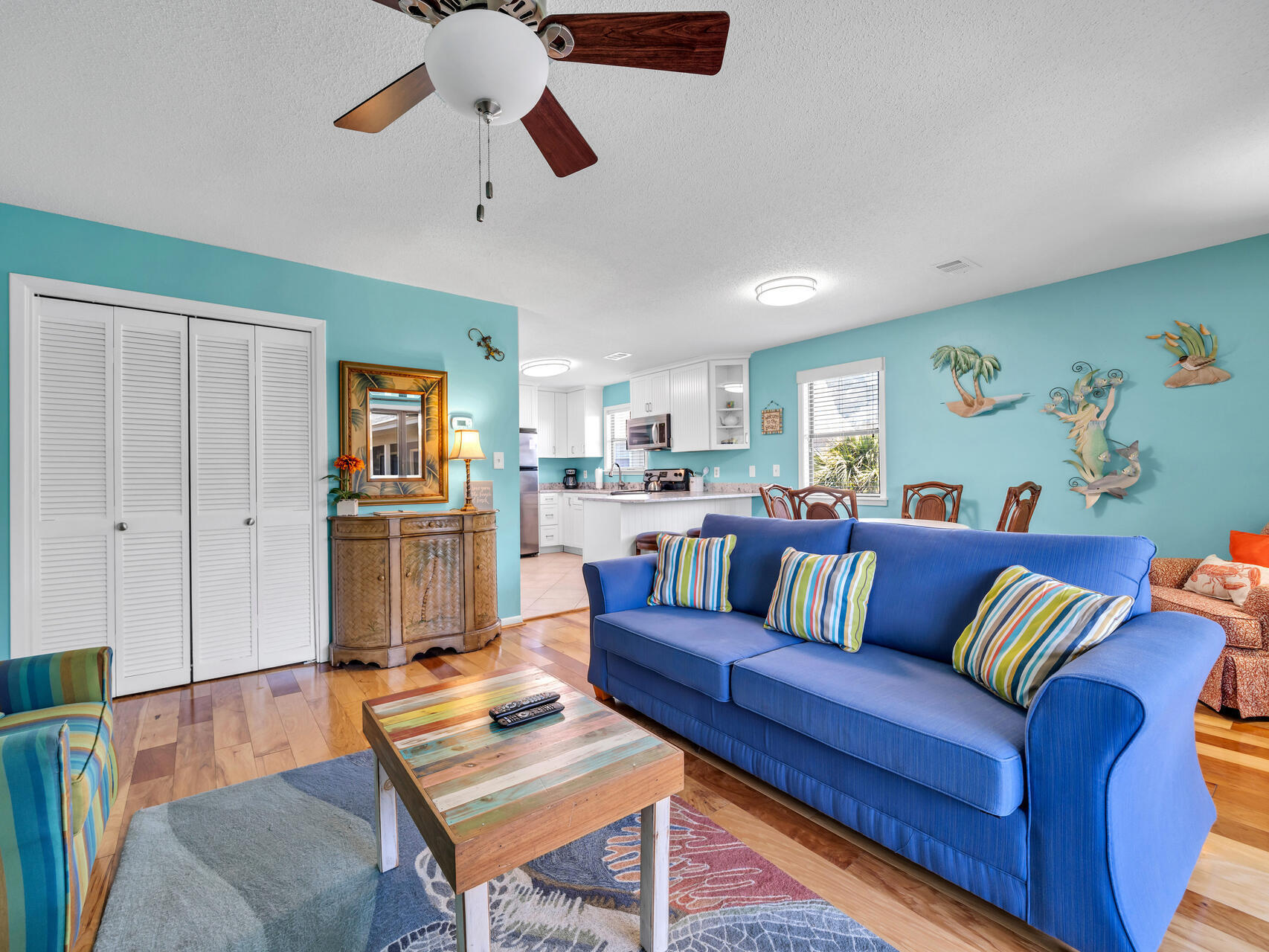 BEACHWOOD VILLAS CONDO - Residential