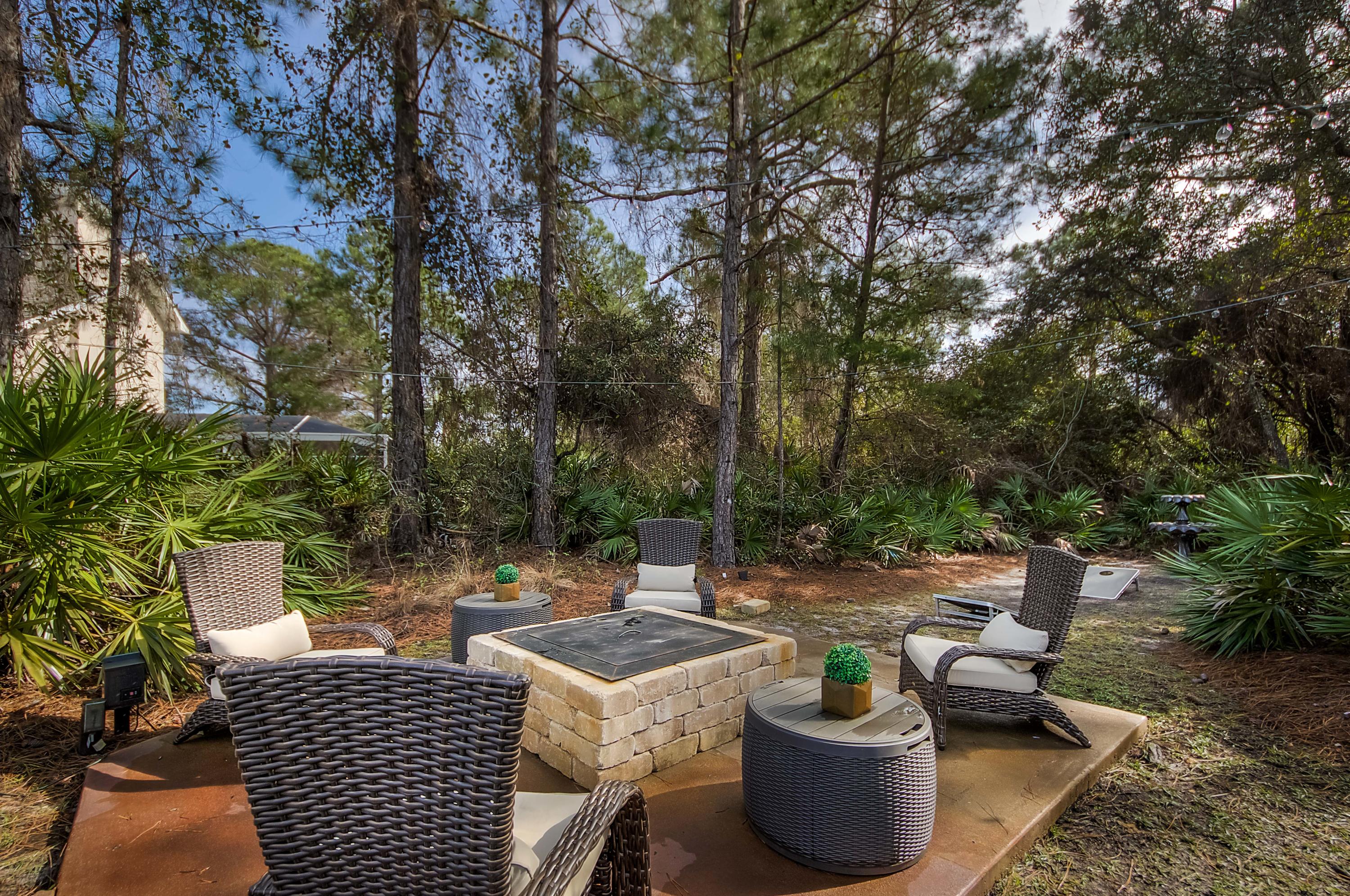 EMERALD BAY WEST - Residential