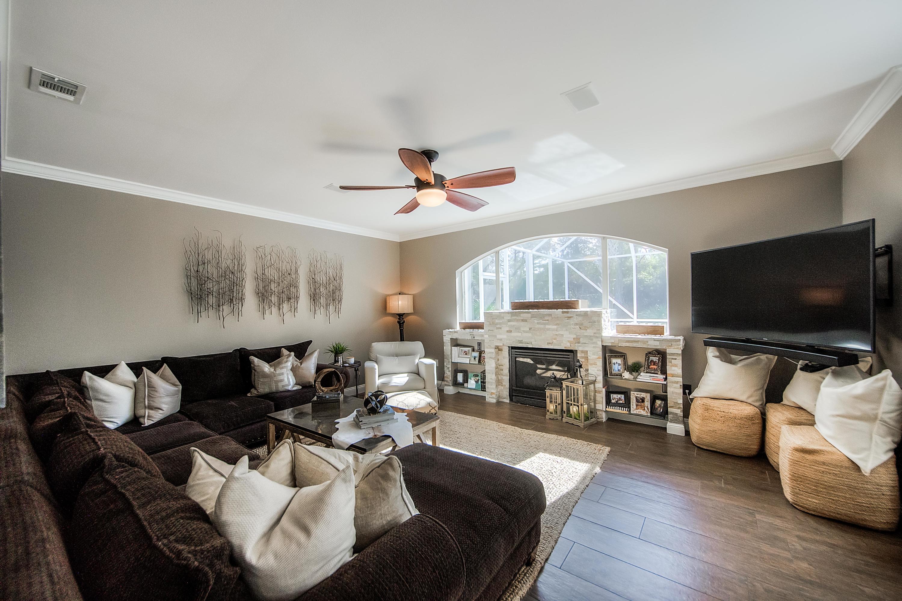 EMERALD BAY WEST - Residential