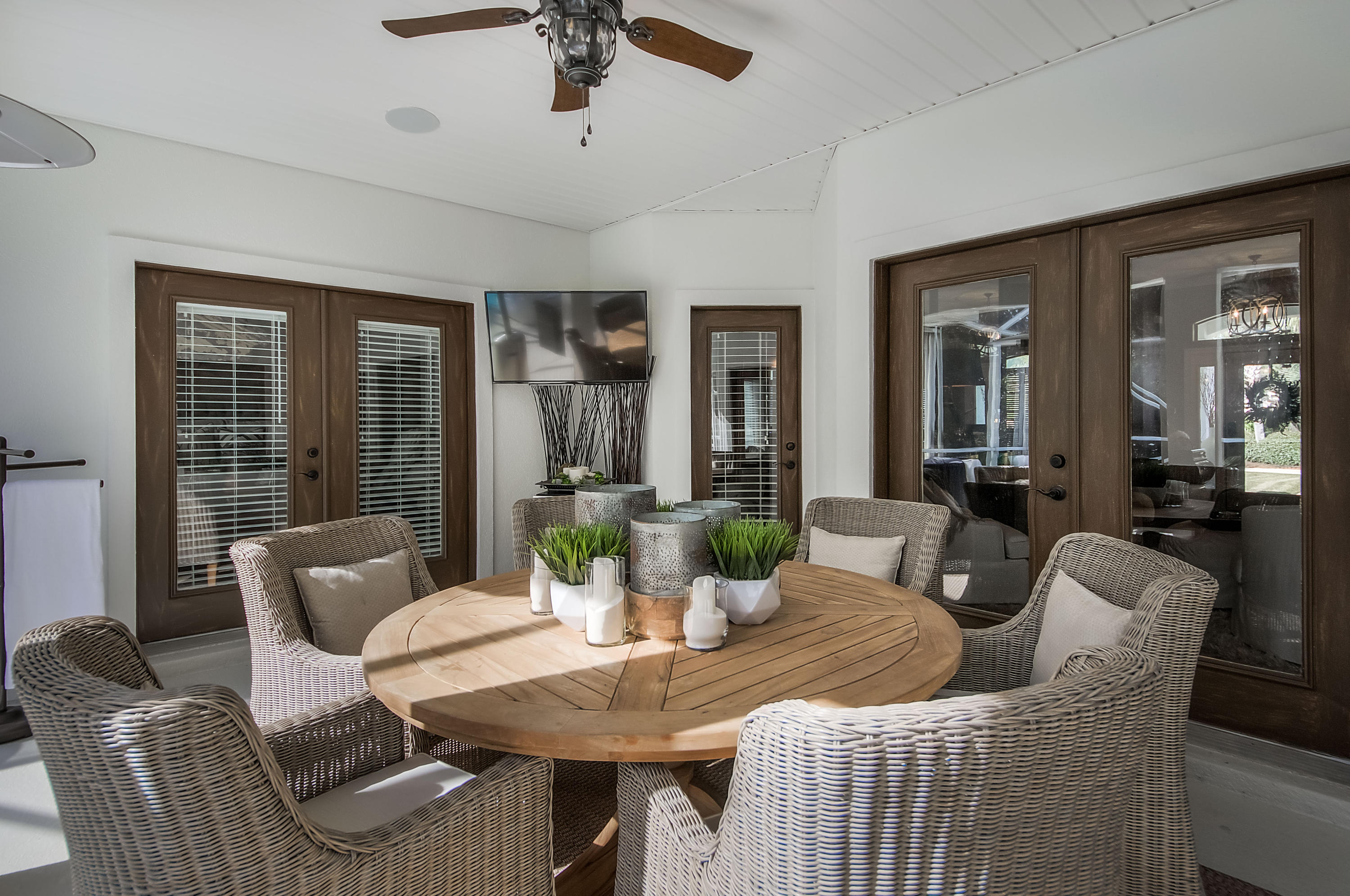 EMERALD BAY WEST - Residential