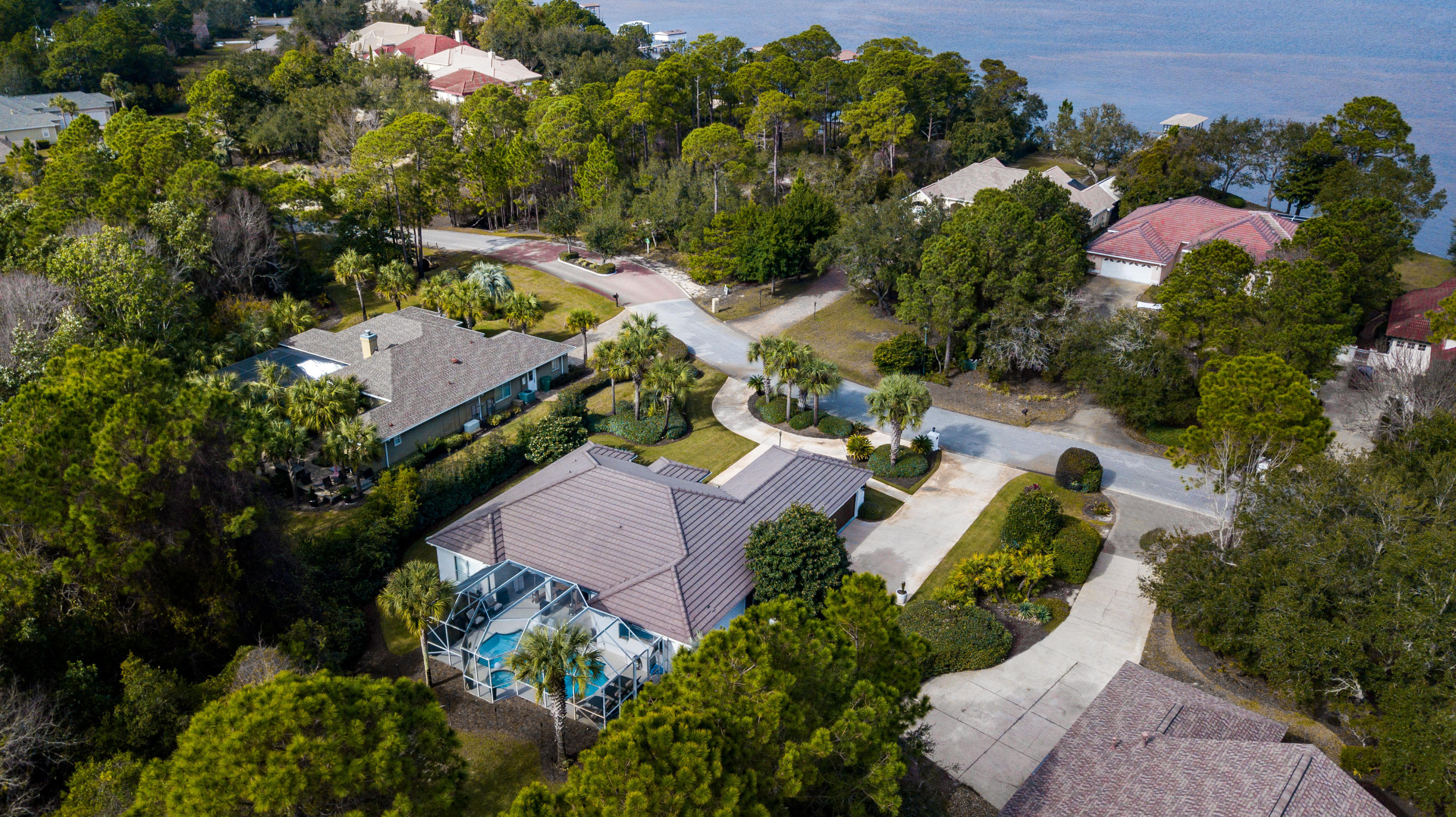 EMERALD BAY WEST - Residential