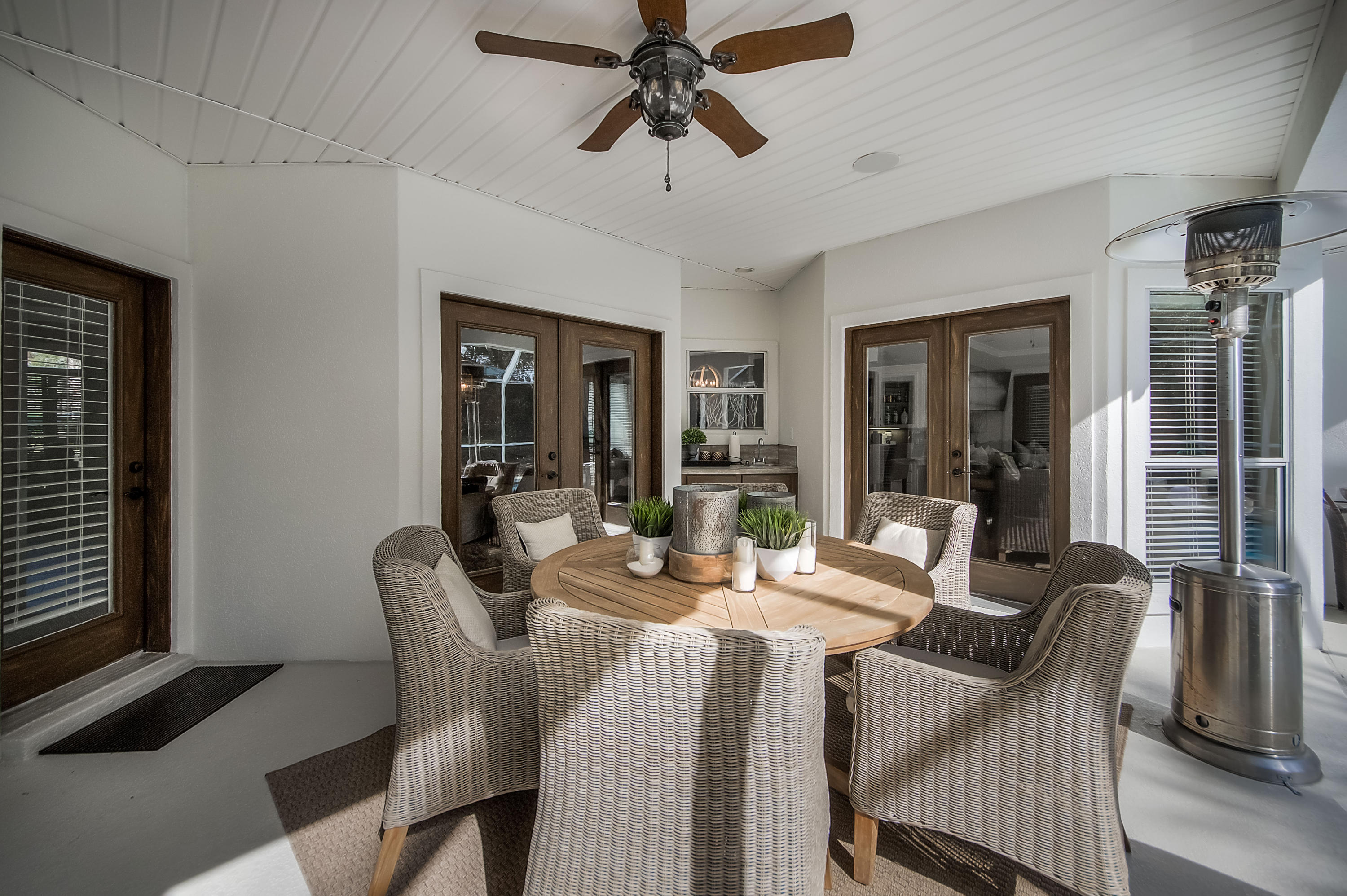 EMERALD BAY WEST - Residential