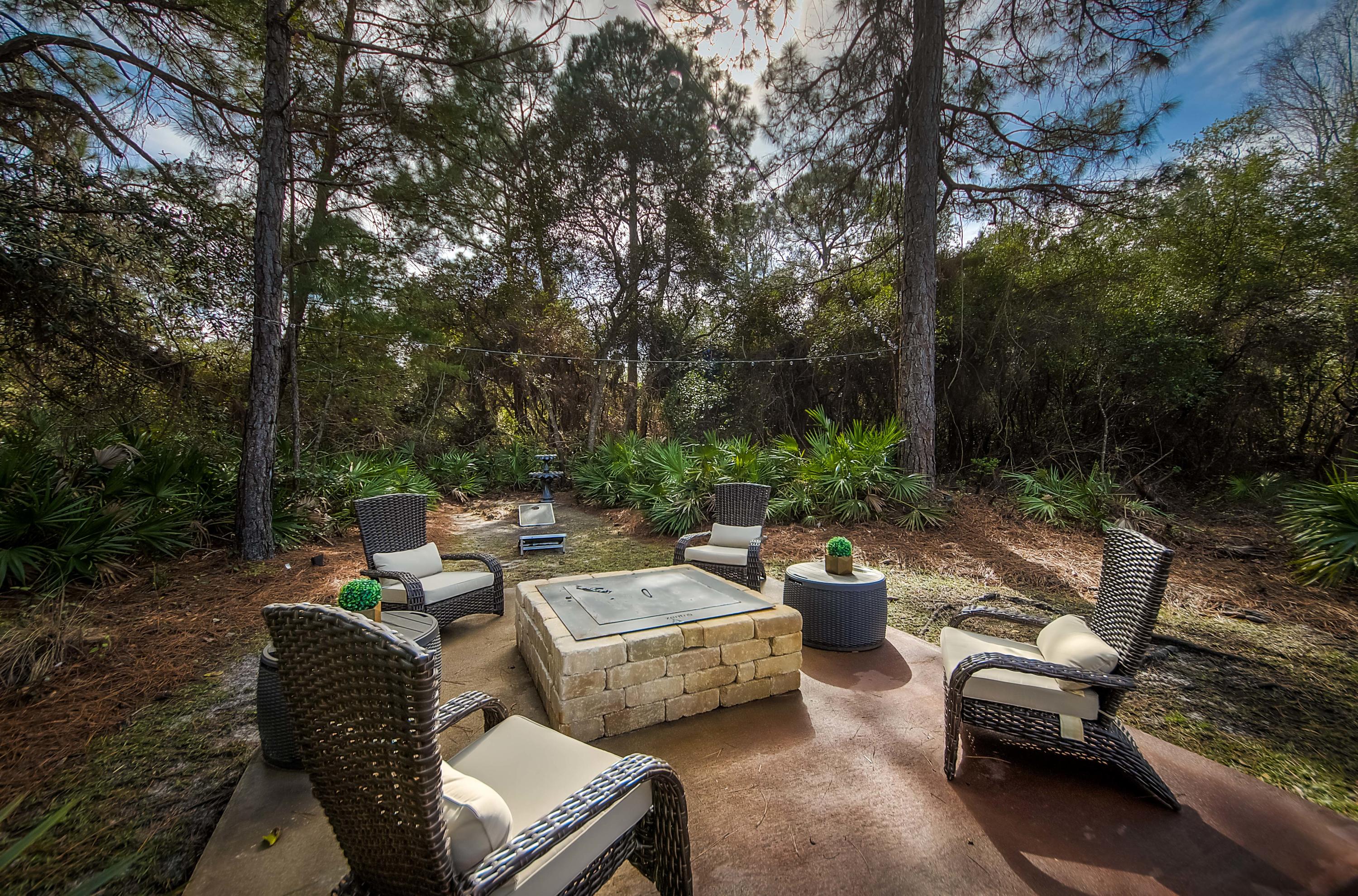 EMERALD BAY WEST - Residential