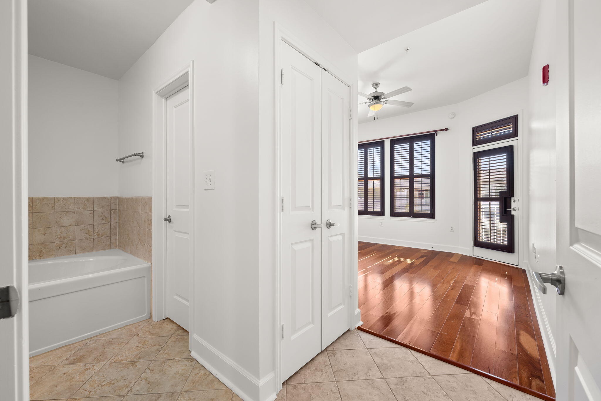 ISLAND RESERVE - Residential