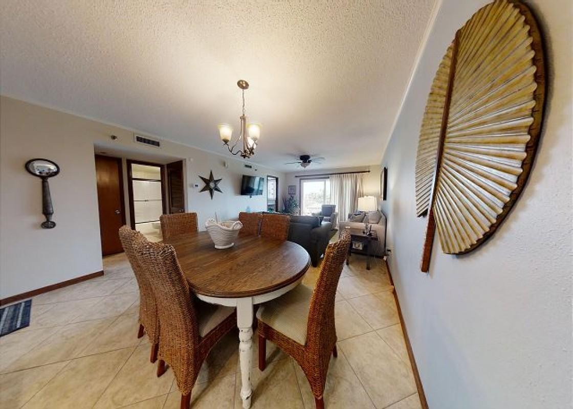 ISLANDER CONDO PH 2 - Residential