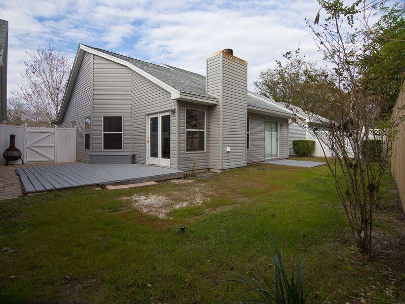 CANTERBURY WOODS - Residential